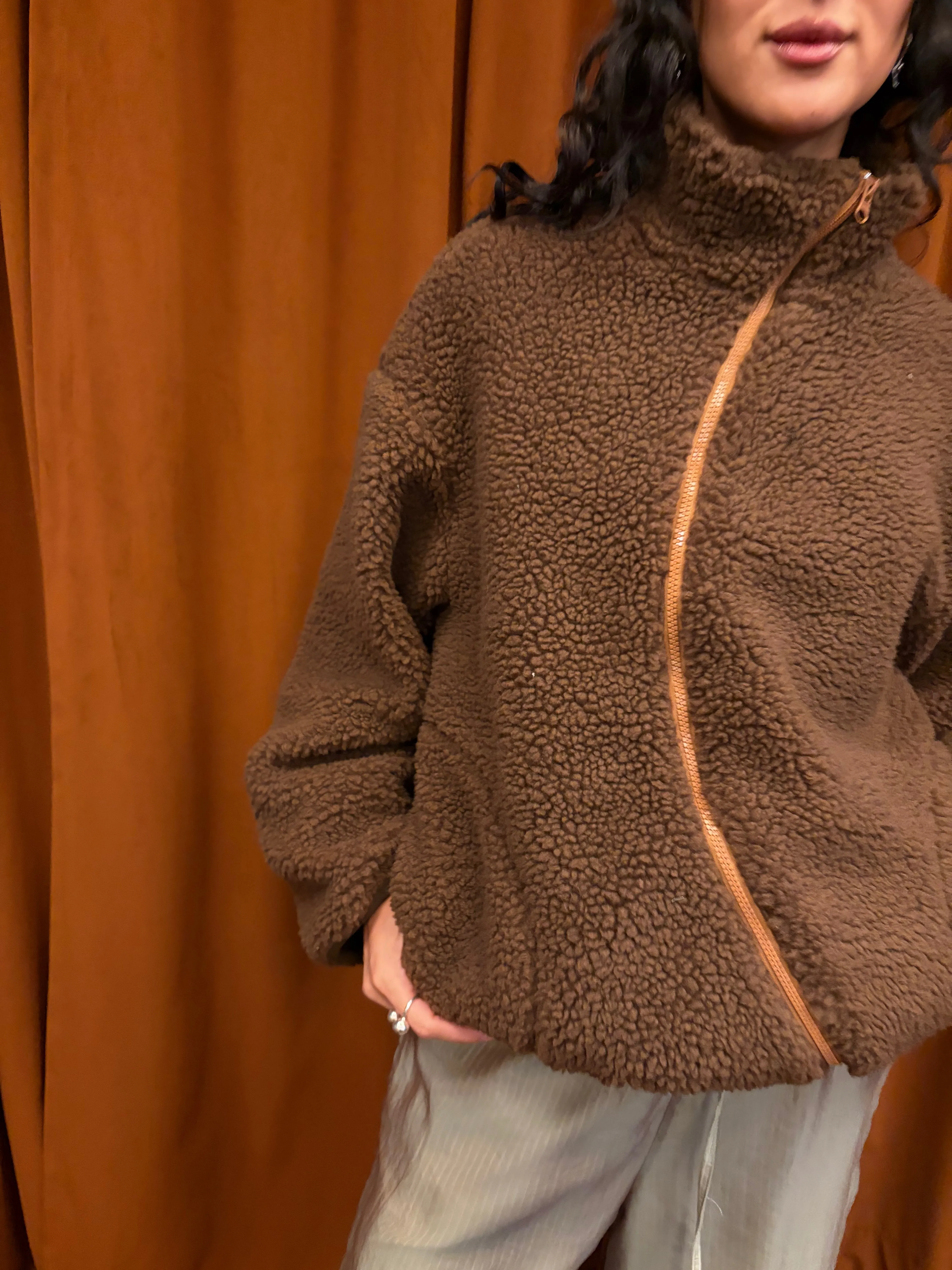 Enrio Fleece Jacket in Brown sold by et Tigre product image thumbnail 2