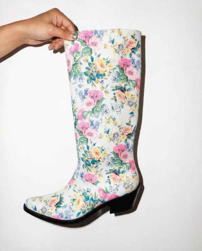 Jackie Boot Tall in Floral made by et Tigre