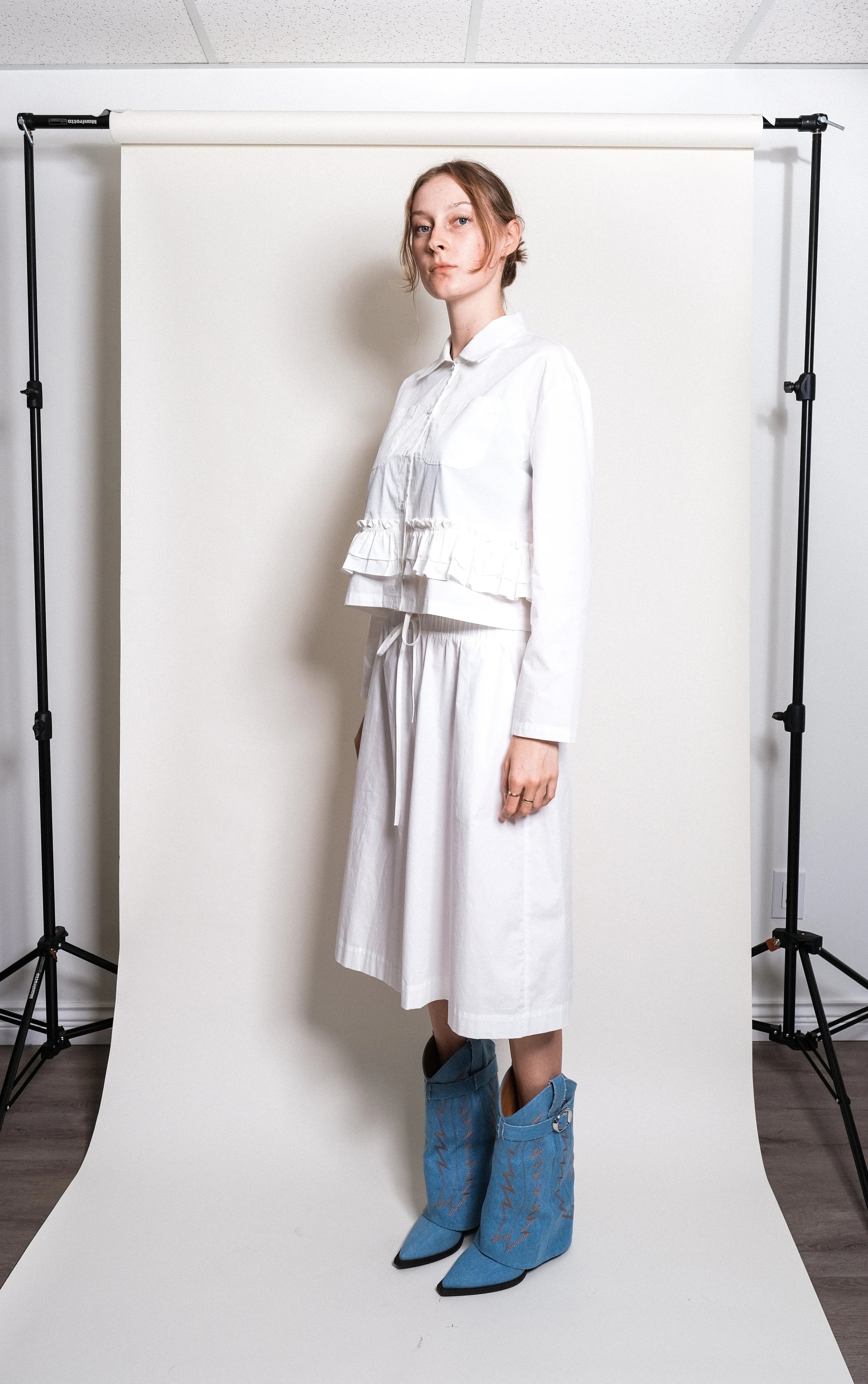 Yee Shirt in White sold by et Tigre product image thumbnail 2