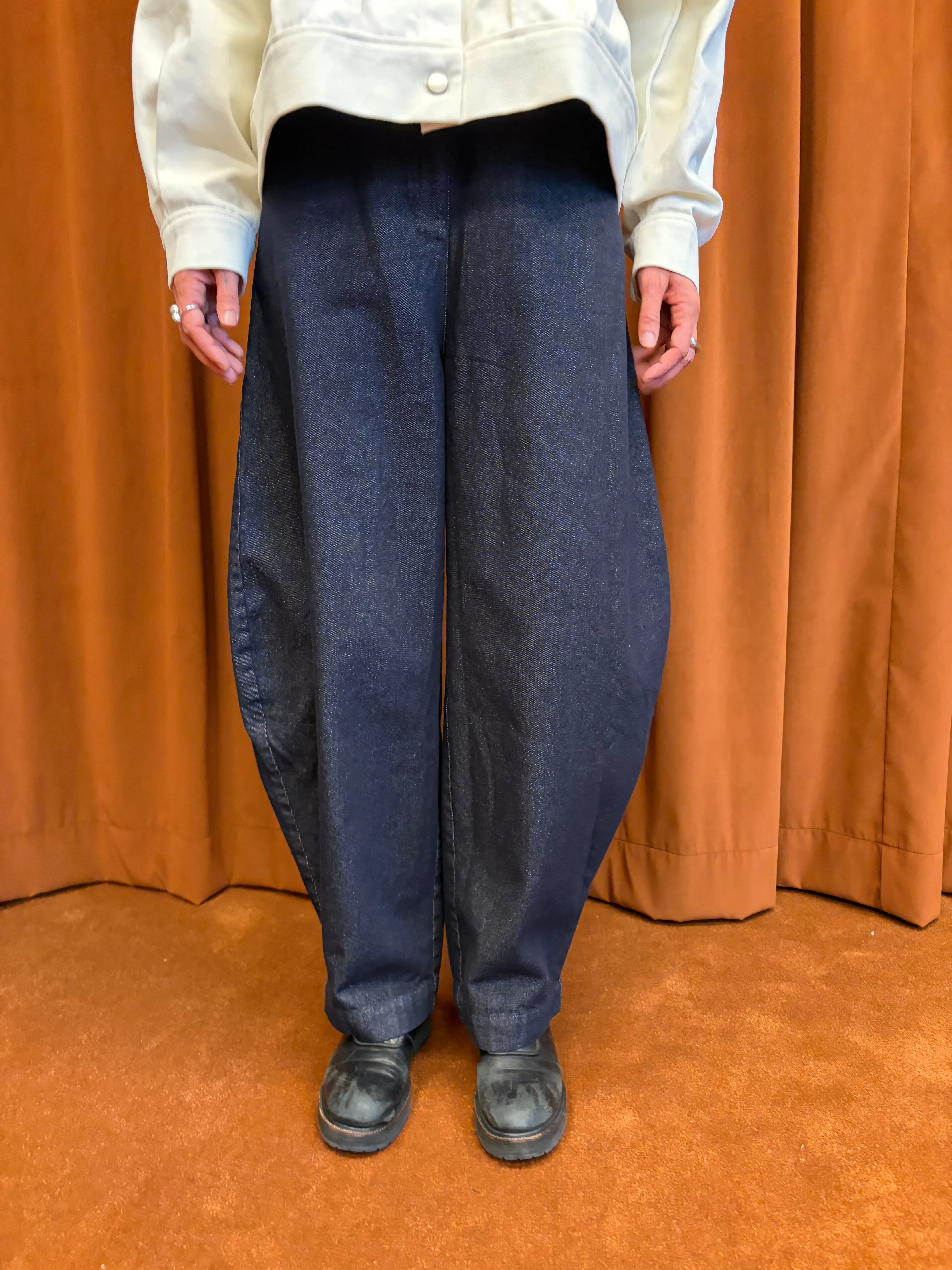 Erin Pant in Indigo Denim sold by et Tigre