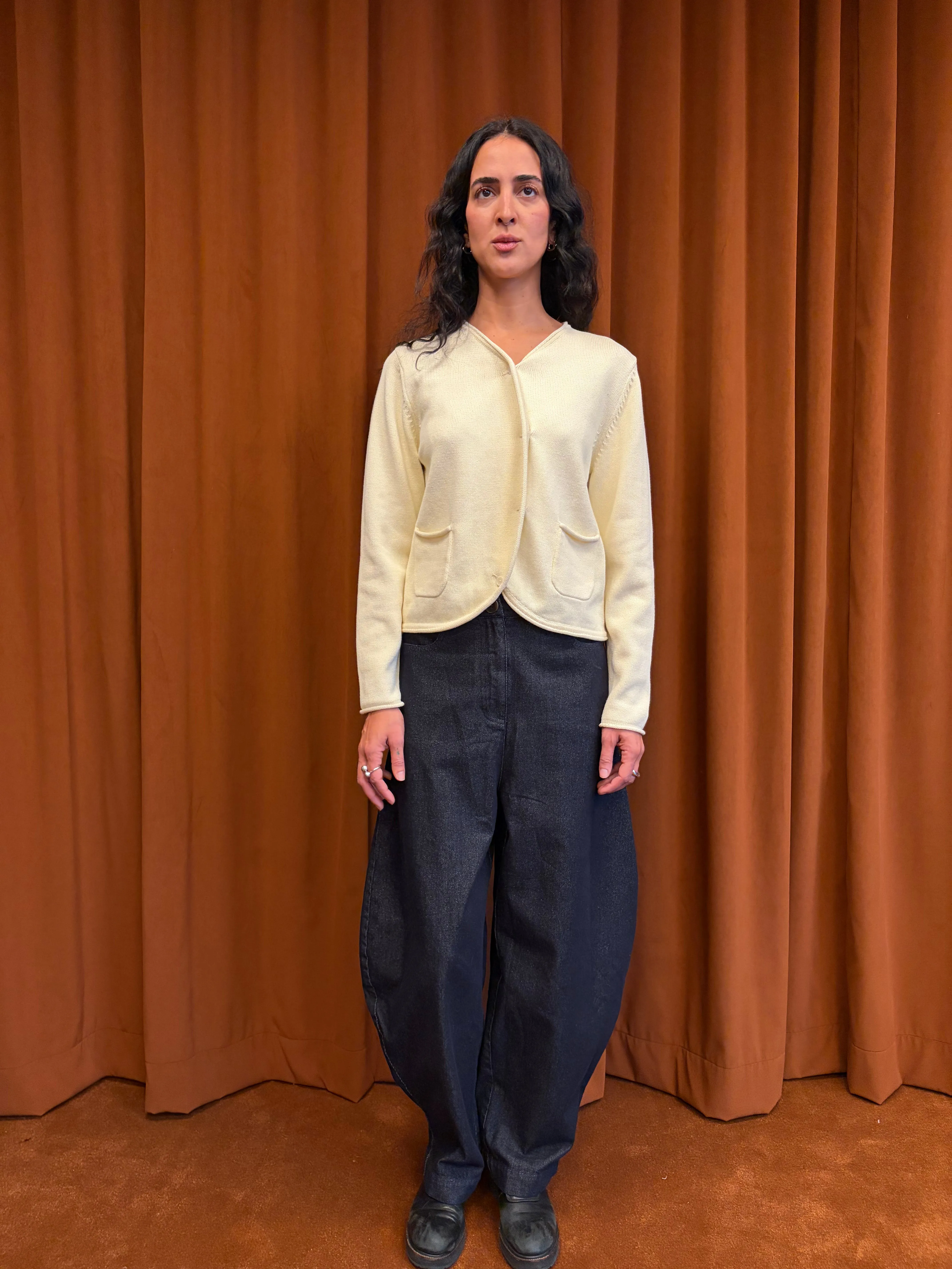 Erin Pant in Indigo Denim sold by et Tigre product image thumbnail 4