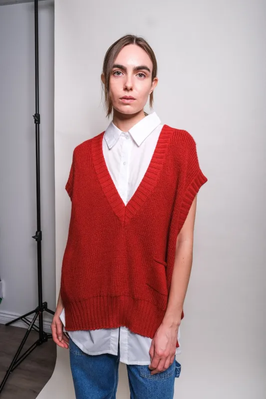 Winston Vest in Red sold by et Tigre