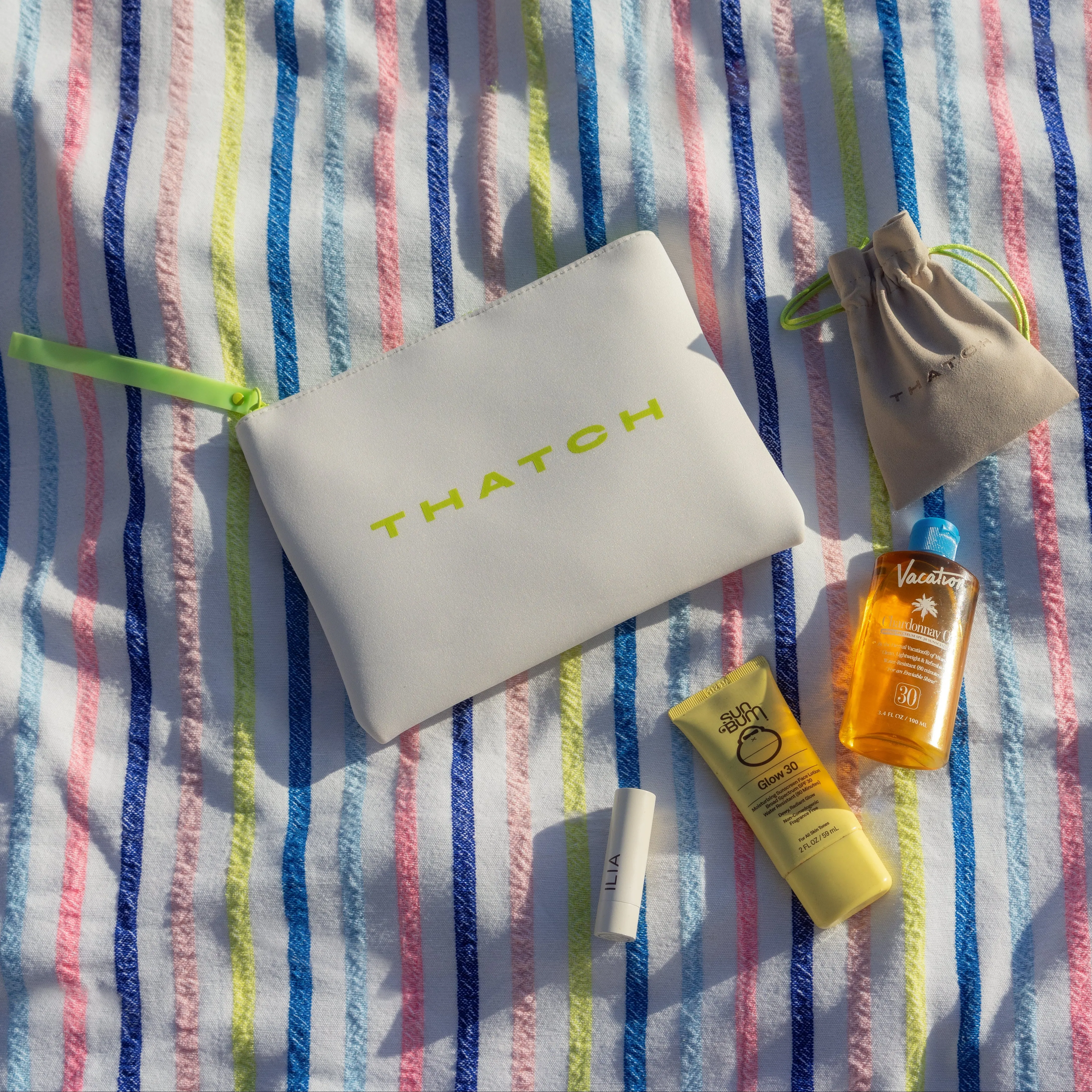 The Anywhere Pouch sold by Thatch product image thumbnail 2