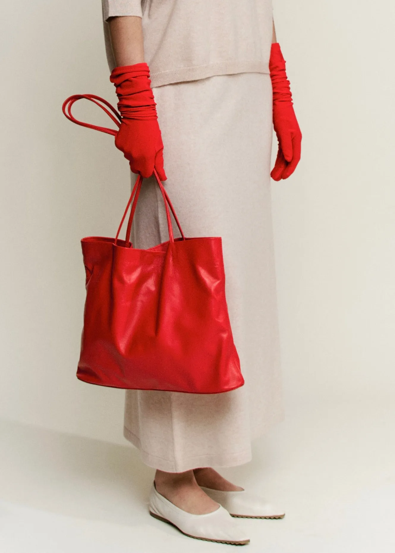 Narrow Oval Relaxed Tote | Crimson sold by Modern Weaving