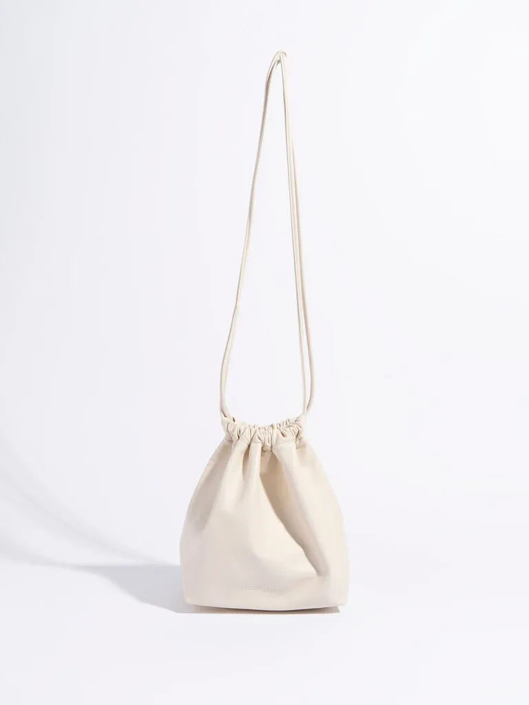 Square Gathered Bucket | Creme sold by Modern Weaving product image thumbnail 3