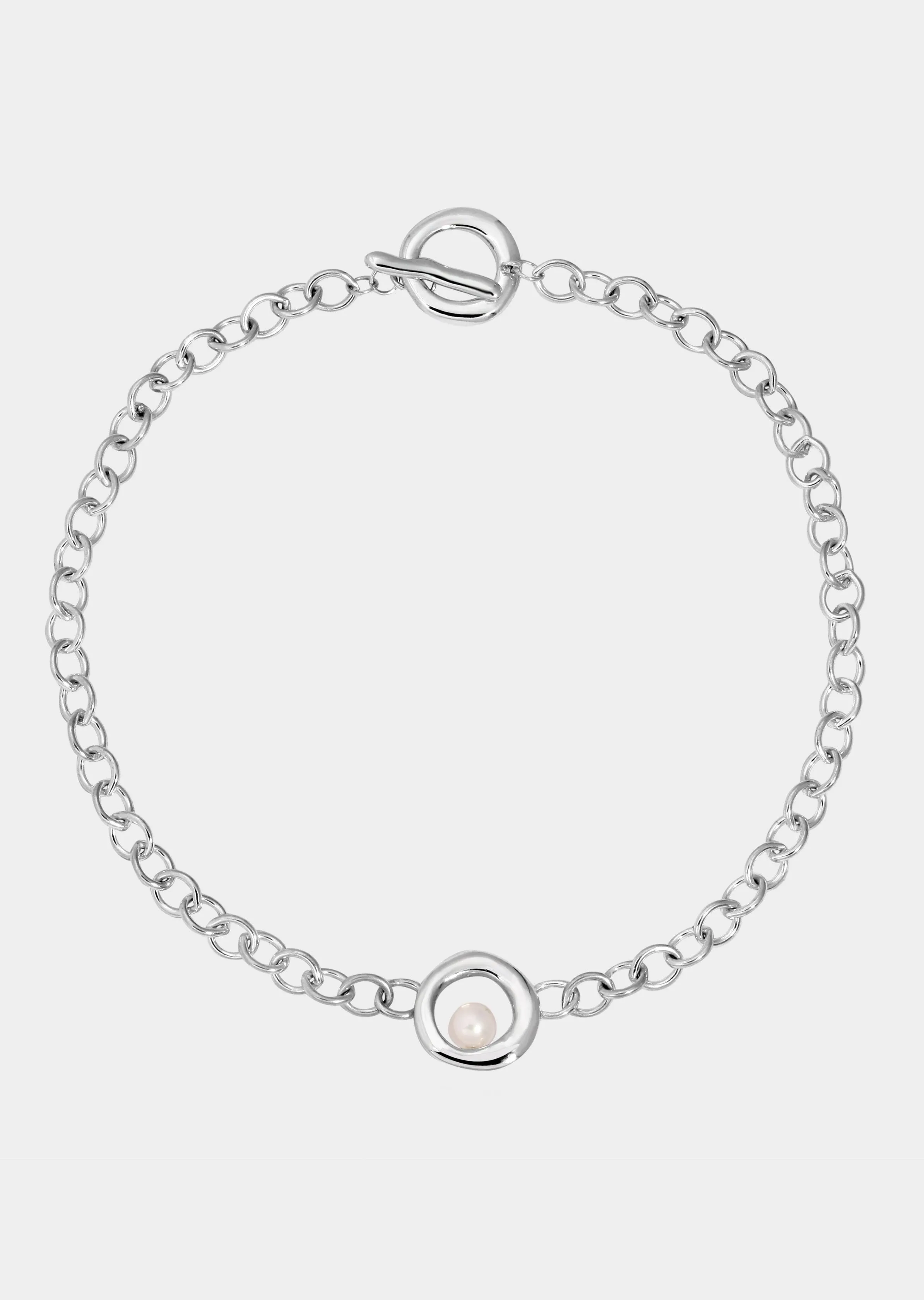 Nested Pearl Oval Chain Necklace | Sterling Silver sold by Modern Weaving product image thumbnail 2