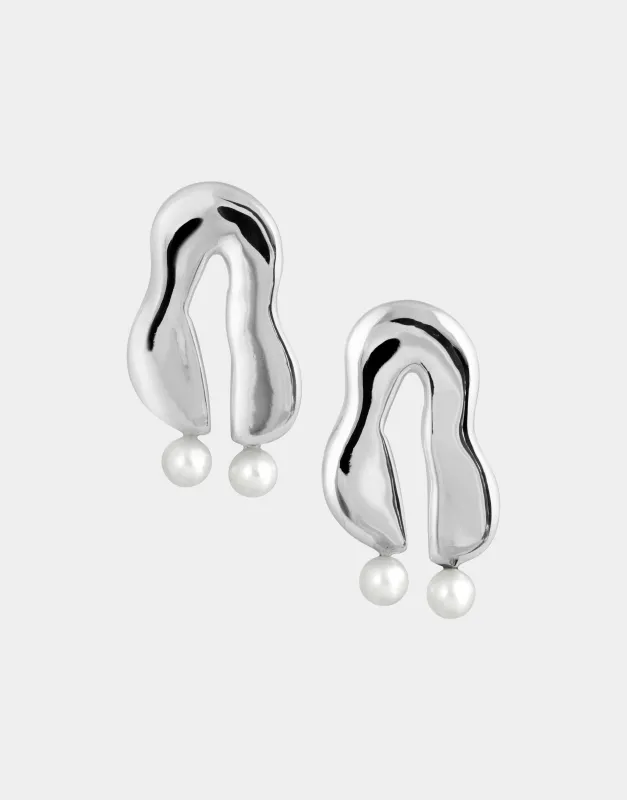 Wiggle Pearl Earrings | Sterling Silver w/ Freshwater Pearl made by Modern Weaving