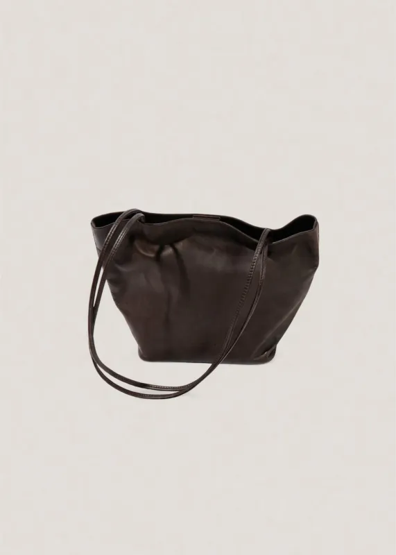 Relaxed Basket  | Cognac made by Modern Weaving