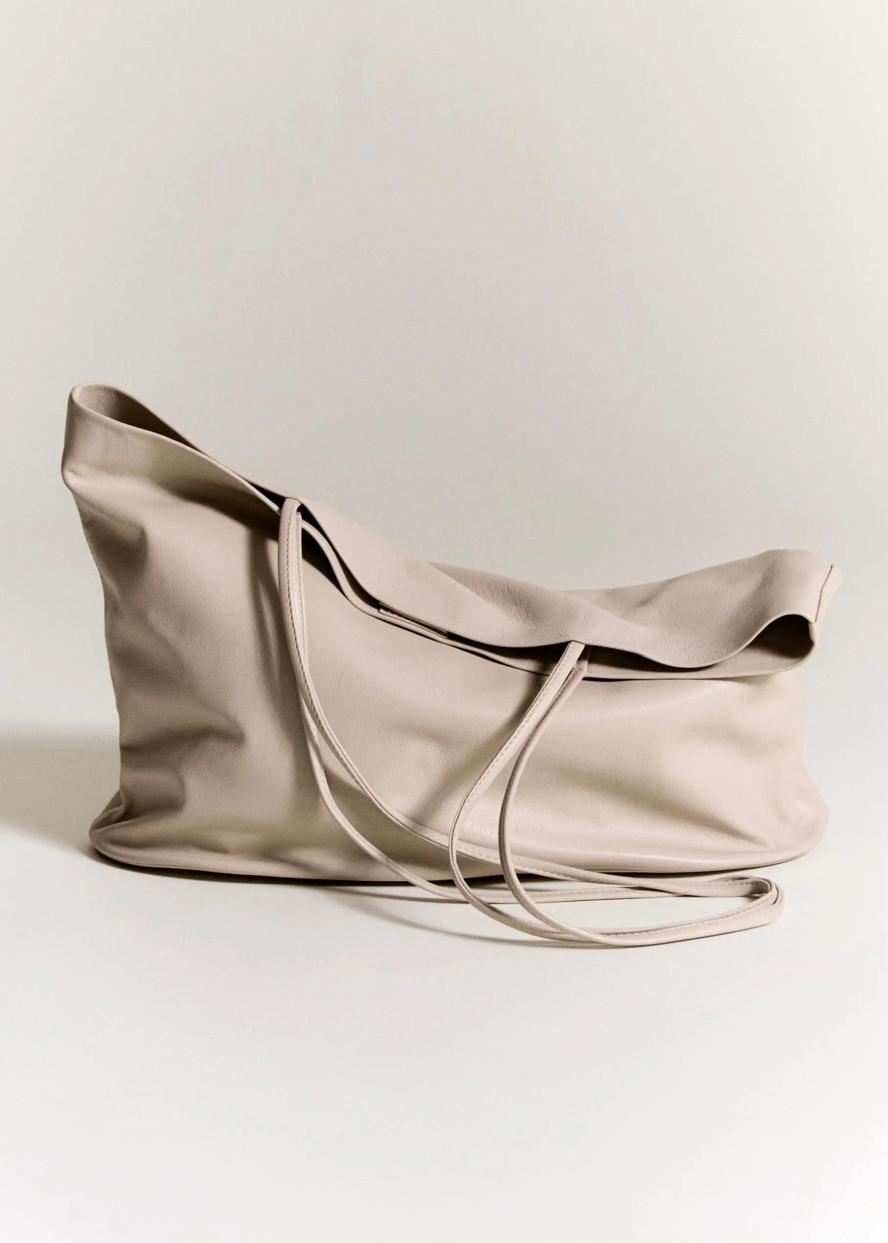 Large Relaxed Oval Tote | Natural sold by Modern Weaving product image thumbnail 3