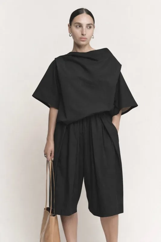 Boxy Pleat Short | Black Parchment Poplin made by Modern Weaving