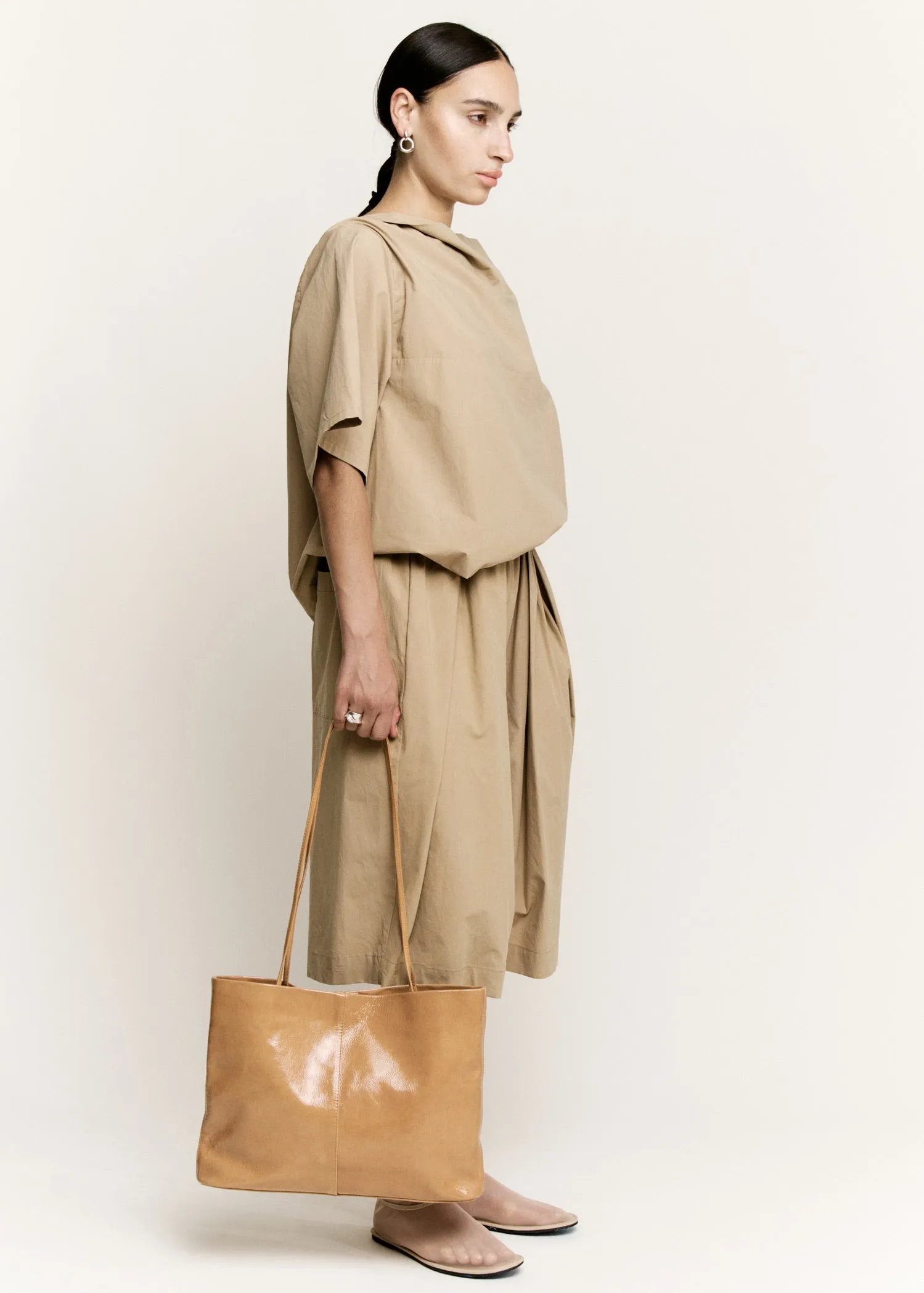 Boxy Pleat Short | Khaki Parchment Poplin sold by Modern Weaving product image thumbnail 3