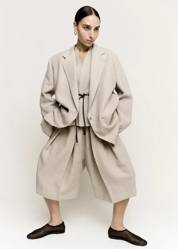 Boxy Pleat Short | Natural Melange Belgian Linen made by Modern Weaving