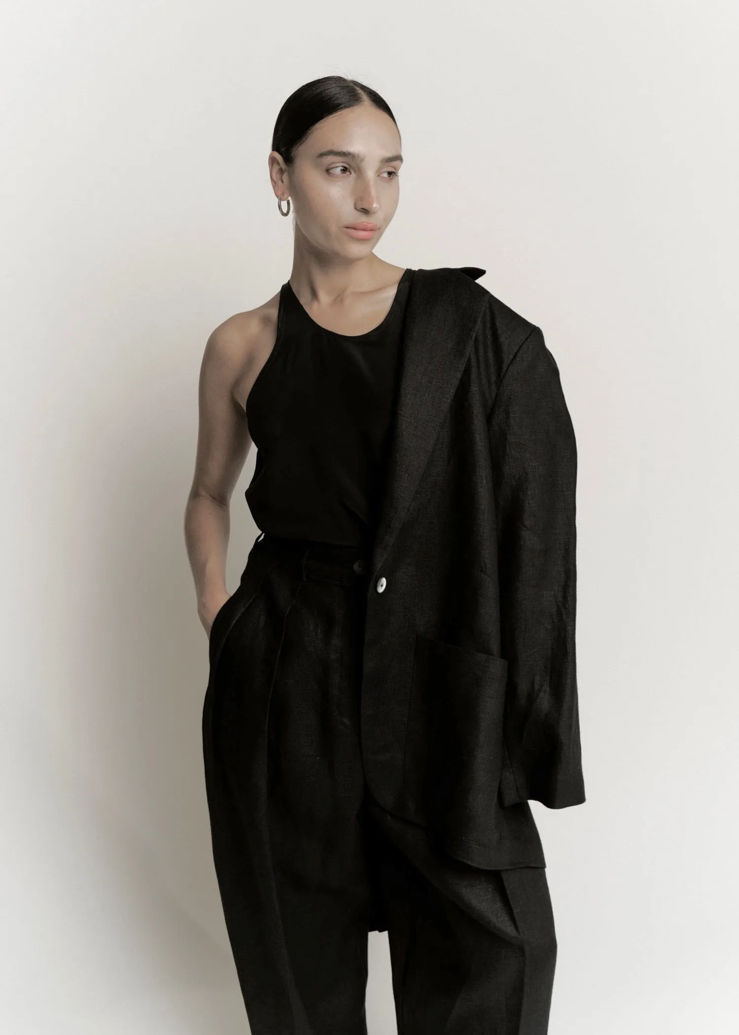 Oversize Boxy Blazer | Black Structured Linen sold by Modern Weaving product image thumbnail 4