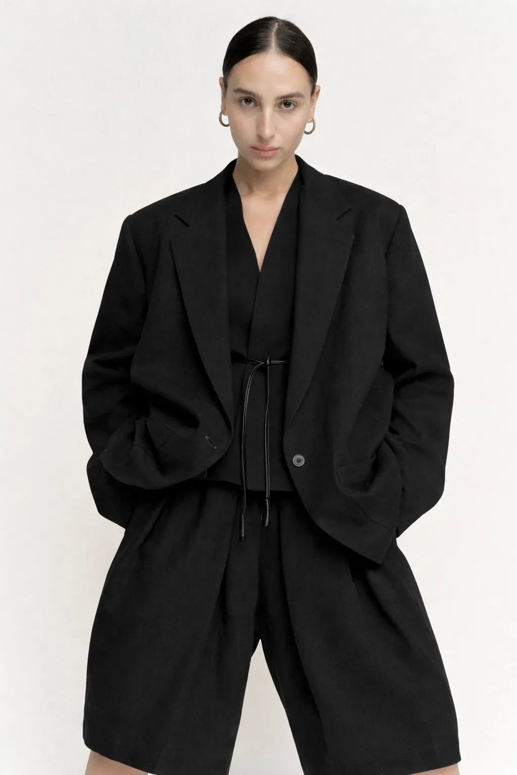 Boxy Pleat Short | Black Structured Linen sold by Modern Weaving product image thumbnail 2
