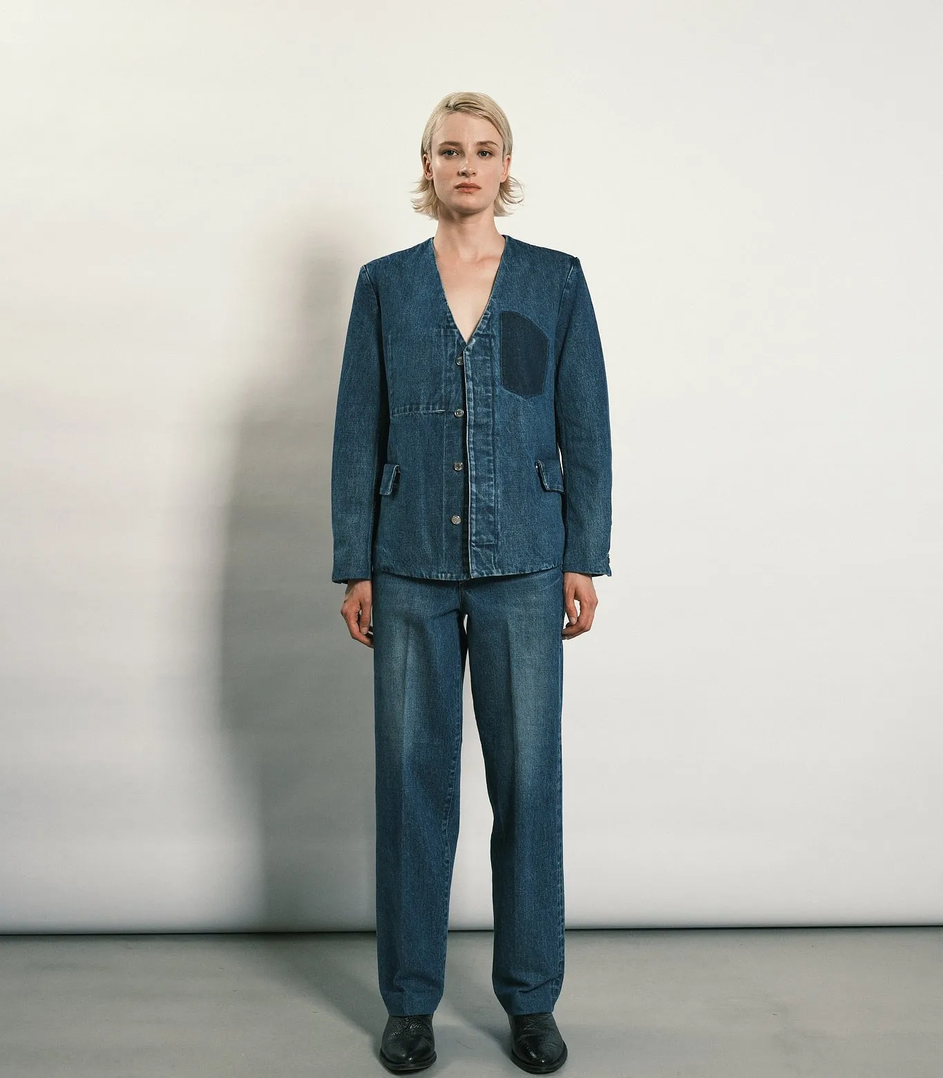 NO COLLAR JEAN JACKET - VINTAGE BLUE sold by TANAKA product image thumbnail 3