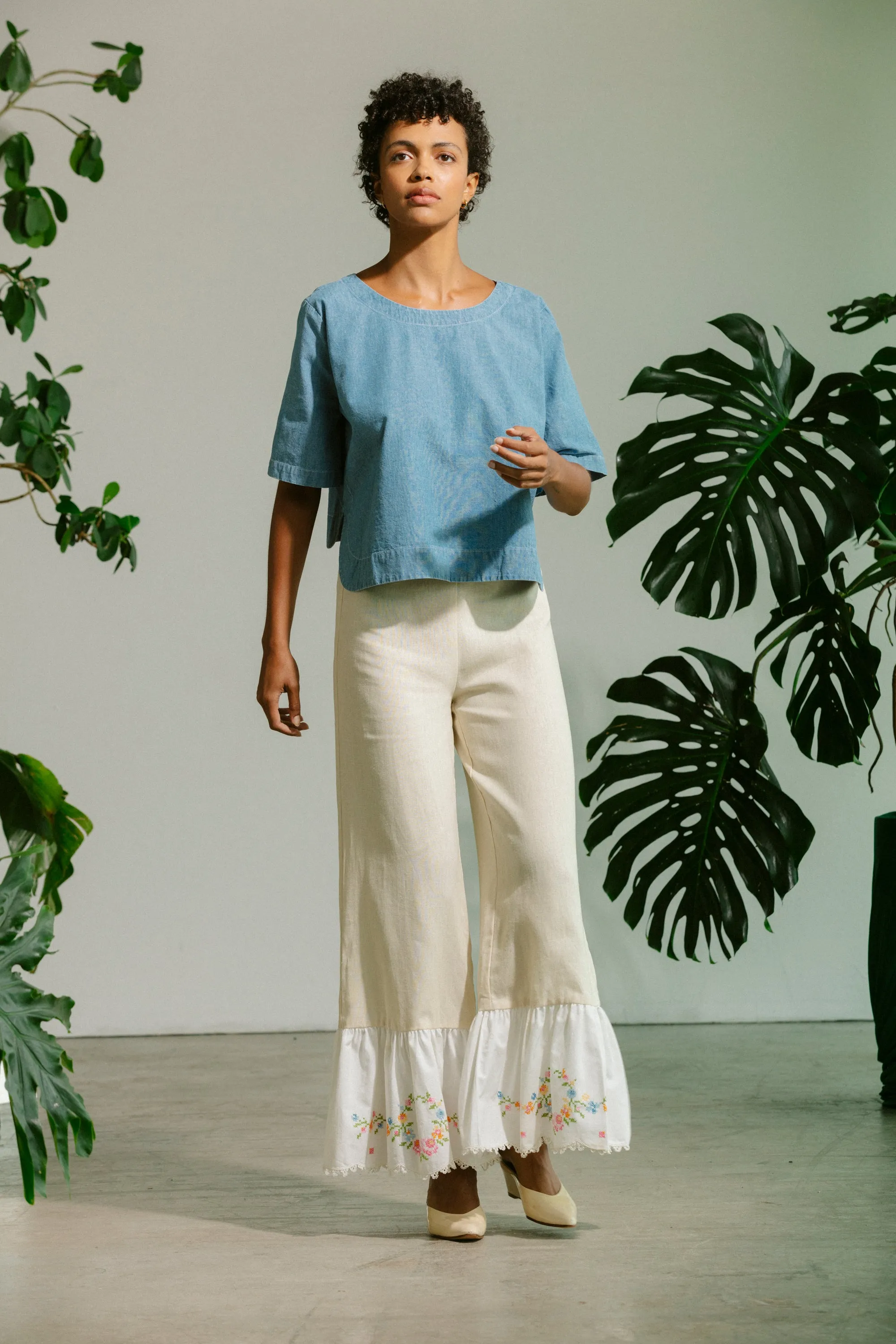 Scallop Shirt - Medium Wash Chambray sold by CARLEEN product image thumbnail 5