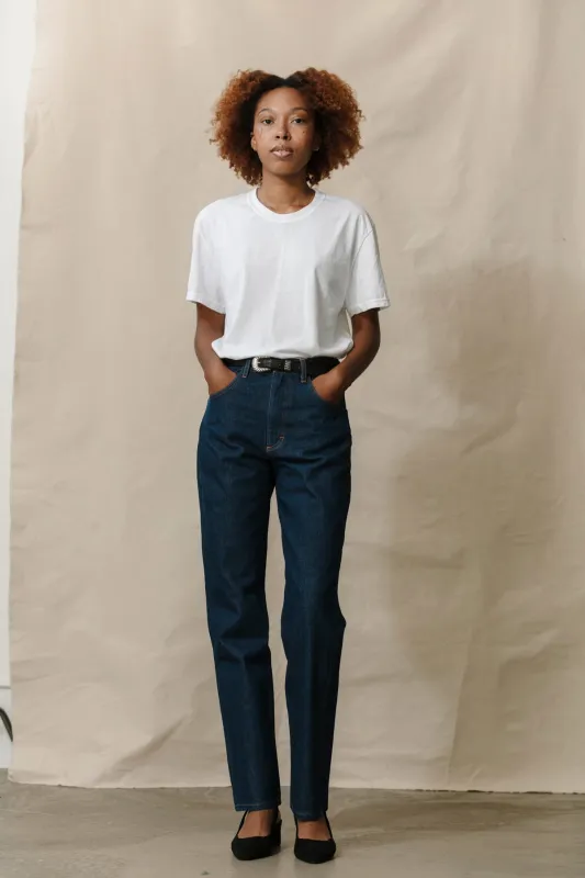 Straight Leg - Dark Rinse sold by CARLEEN