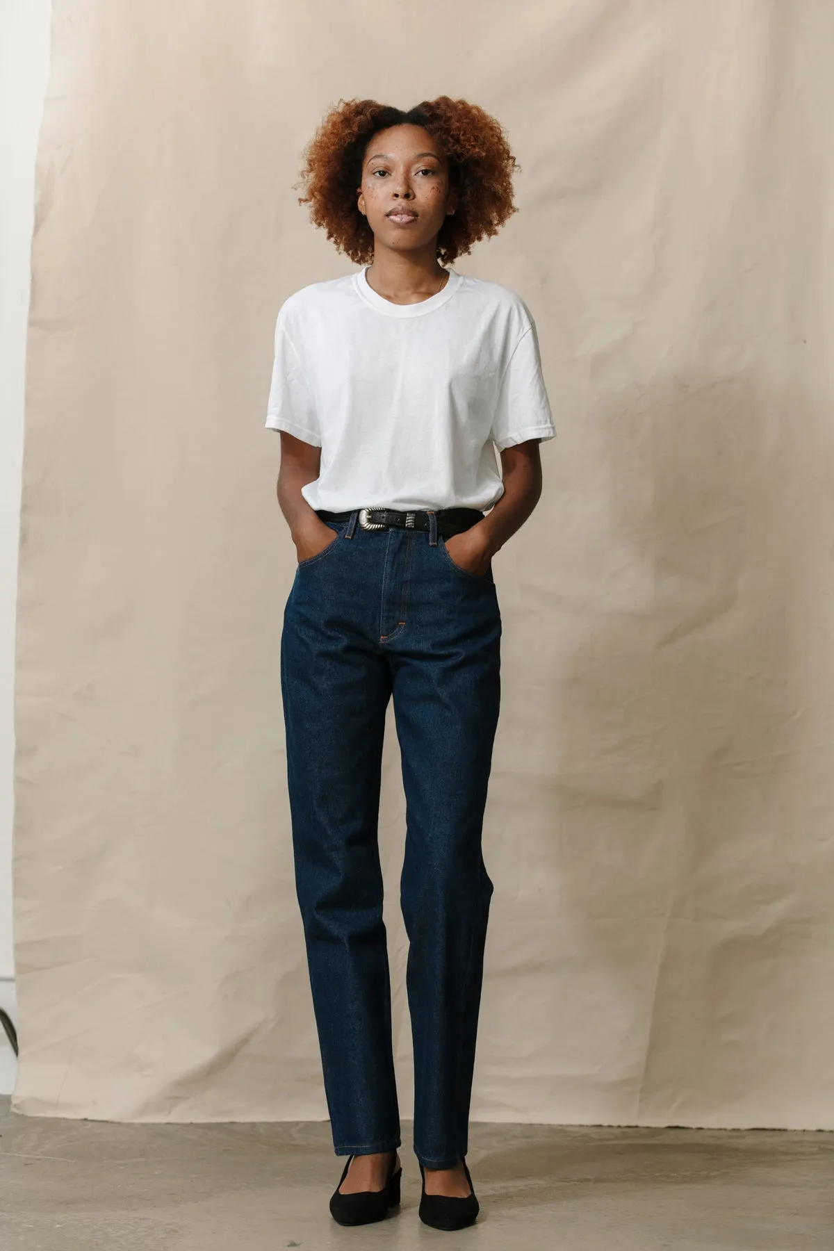 Straight Leg - Dark Rinse sold by CARLEEN