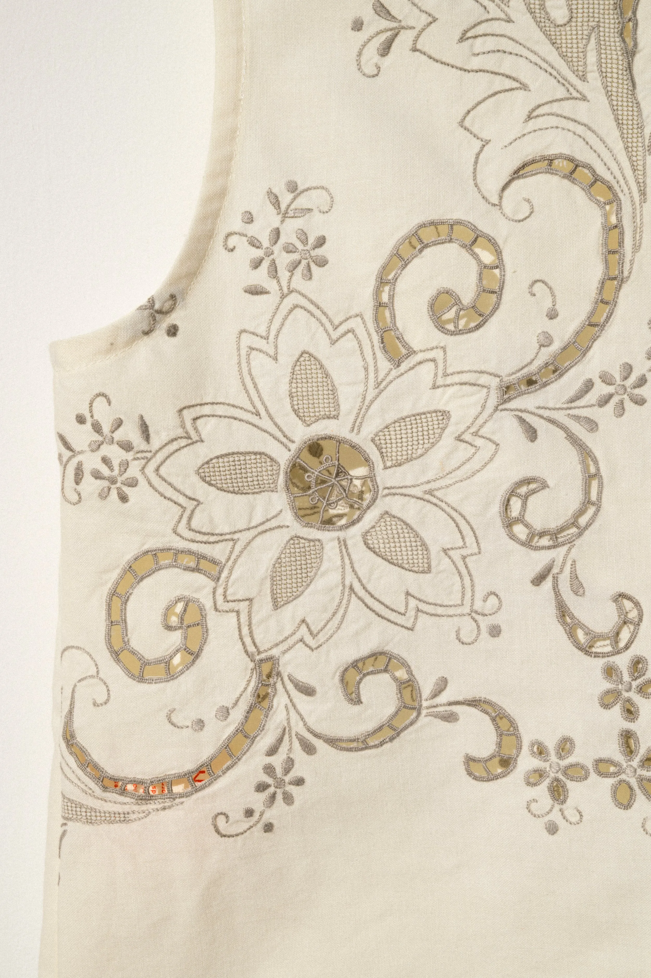 Zoe Sleeveless Shell - Scallop Hem (XS) sold by CARLEEN product image thumbnail 5