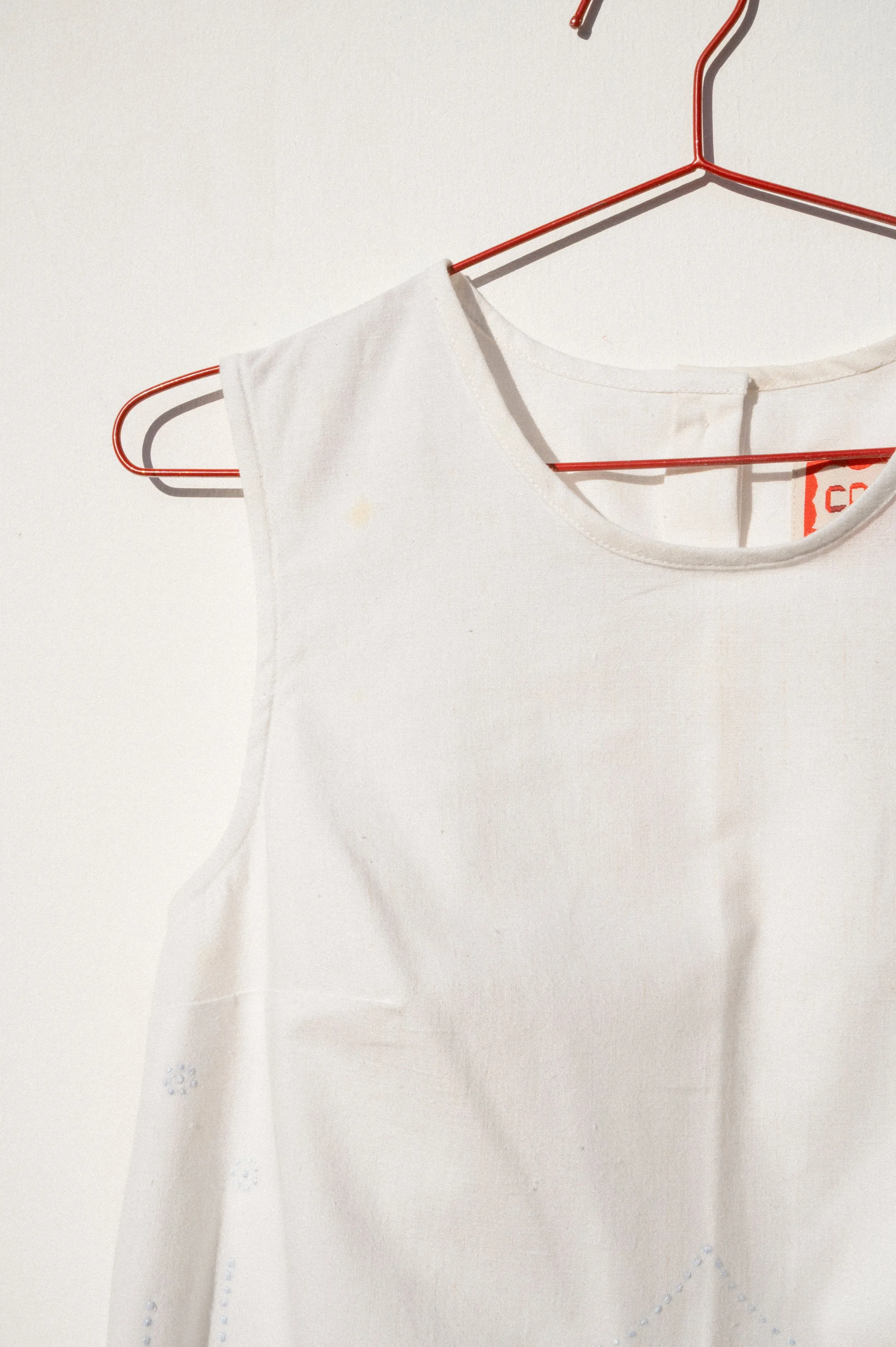 Zoe Sleeveless Shell - Scallop Hem (S) sold by CARLEEN product image thumbnail 2