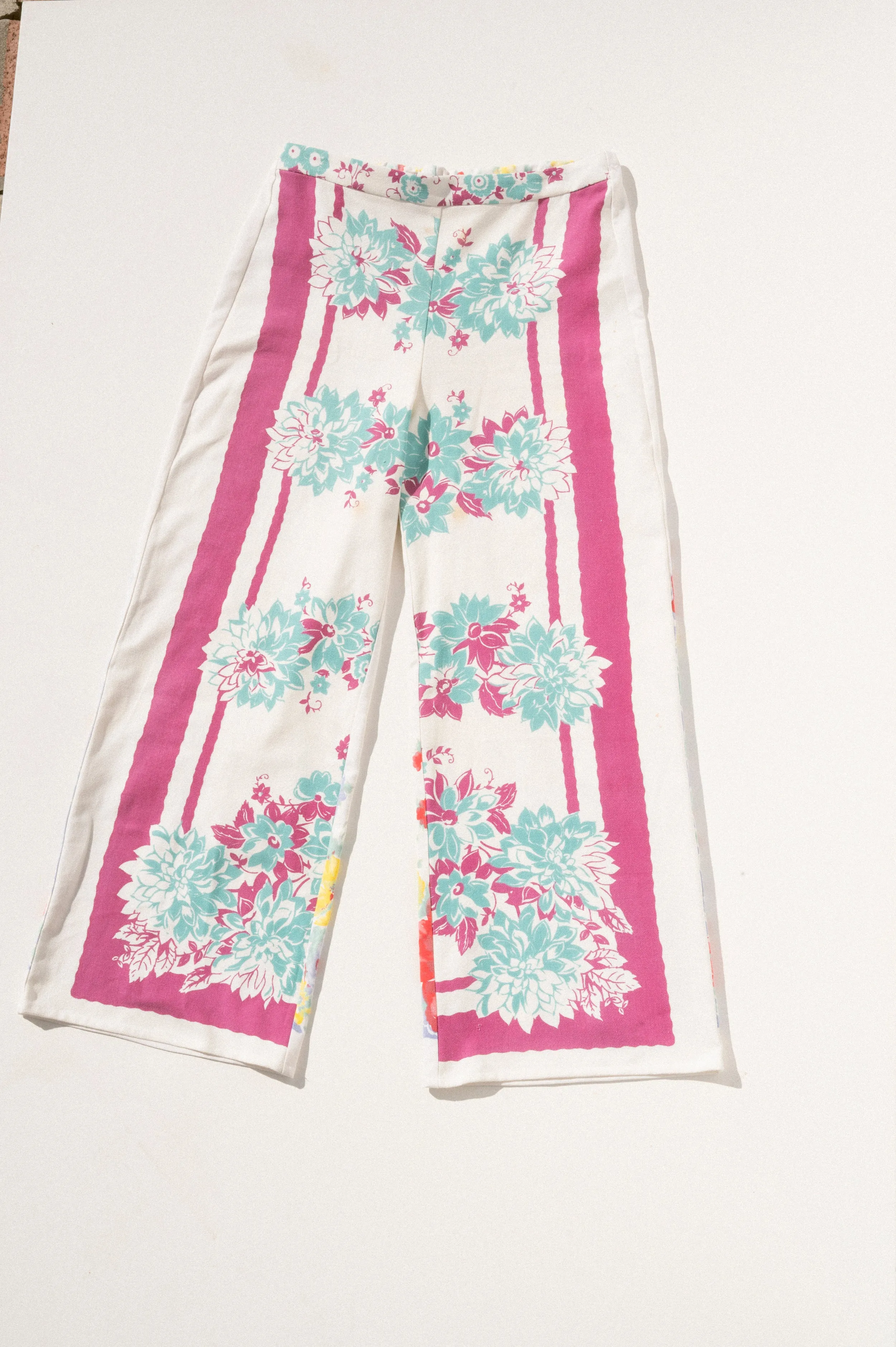 Scout Tie-Back Pant - Dahlia/Poppy (S) sold by CARLEEN