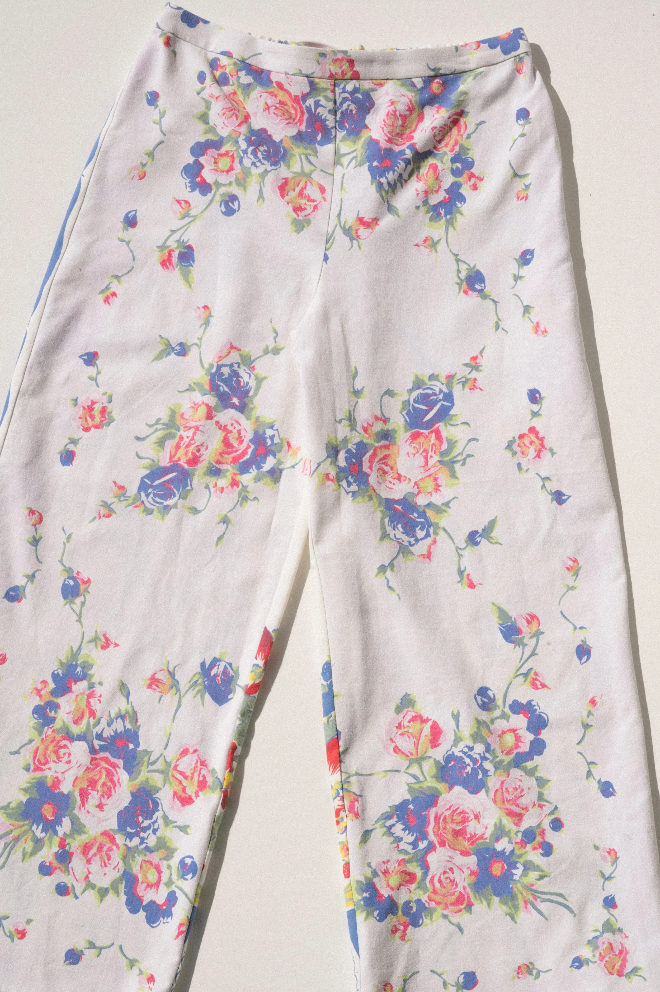 Scout Tie-Back Pant - Roses/Fruit (XL) sold by CARLEEN product image thumbnail 5