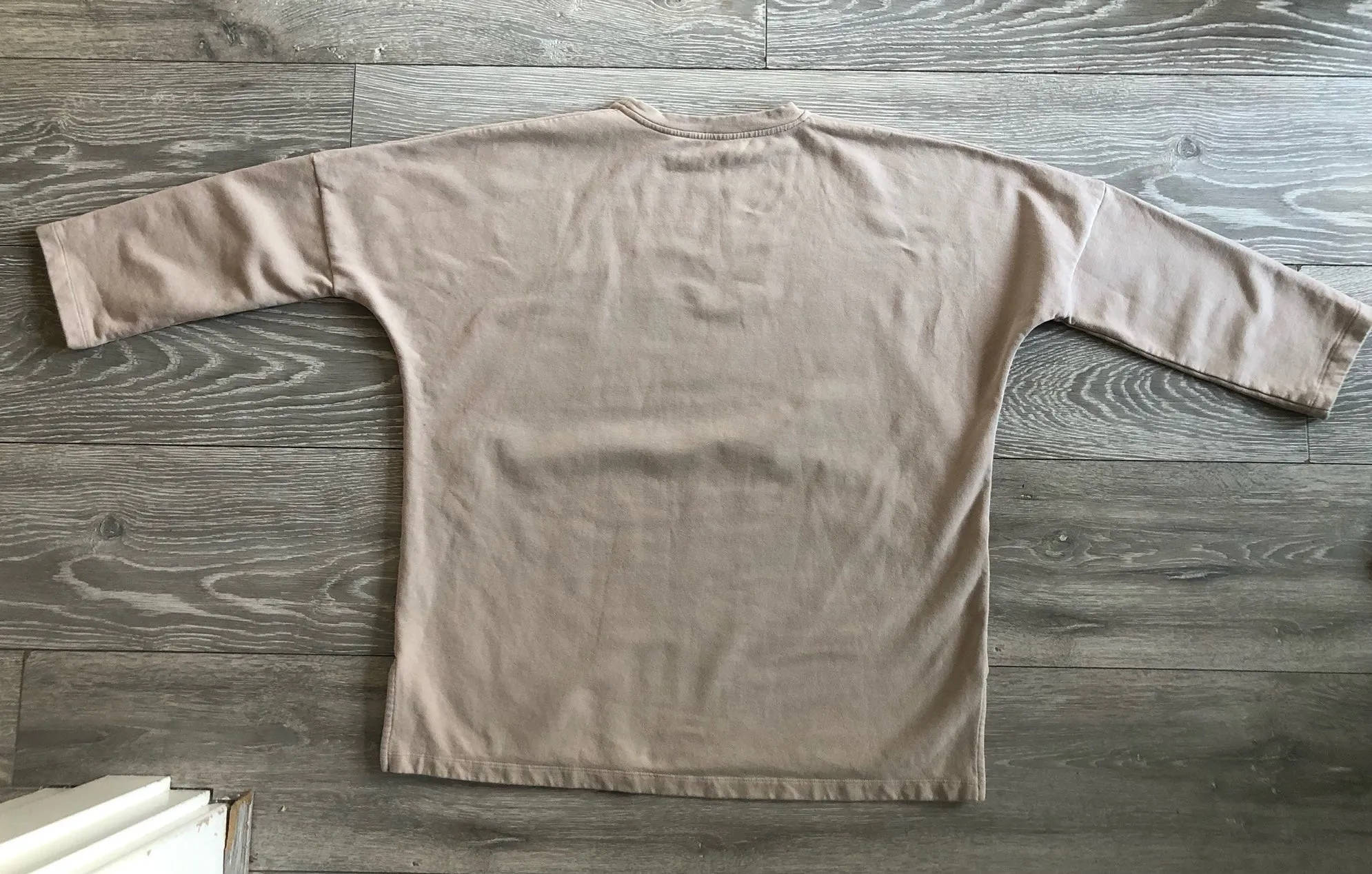 Soma Organic Cotton Sweatshirt in Crepe Size XS Preloved sold by Beaumont Organic product image thumbnail 3