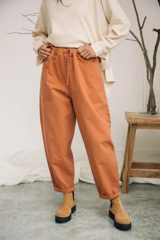 Cedar Organic Cotton Twill Trouser in Tortoiseshell made by Beaumont Organic