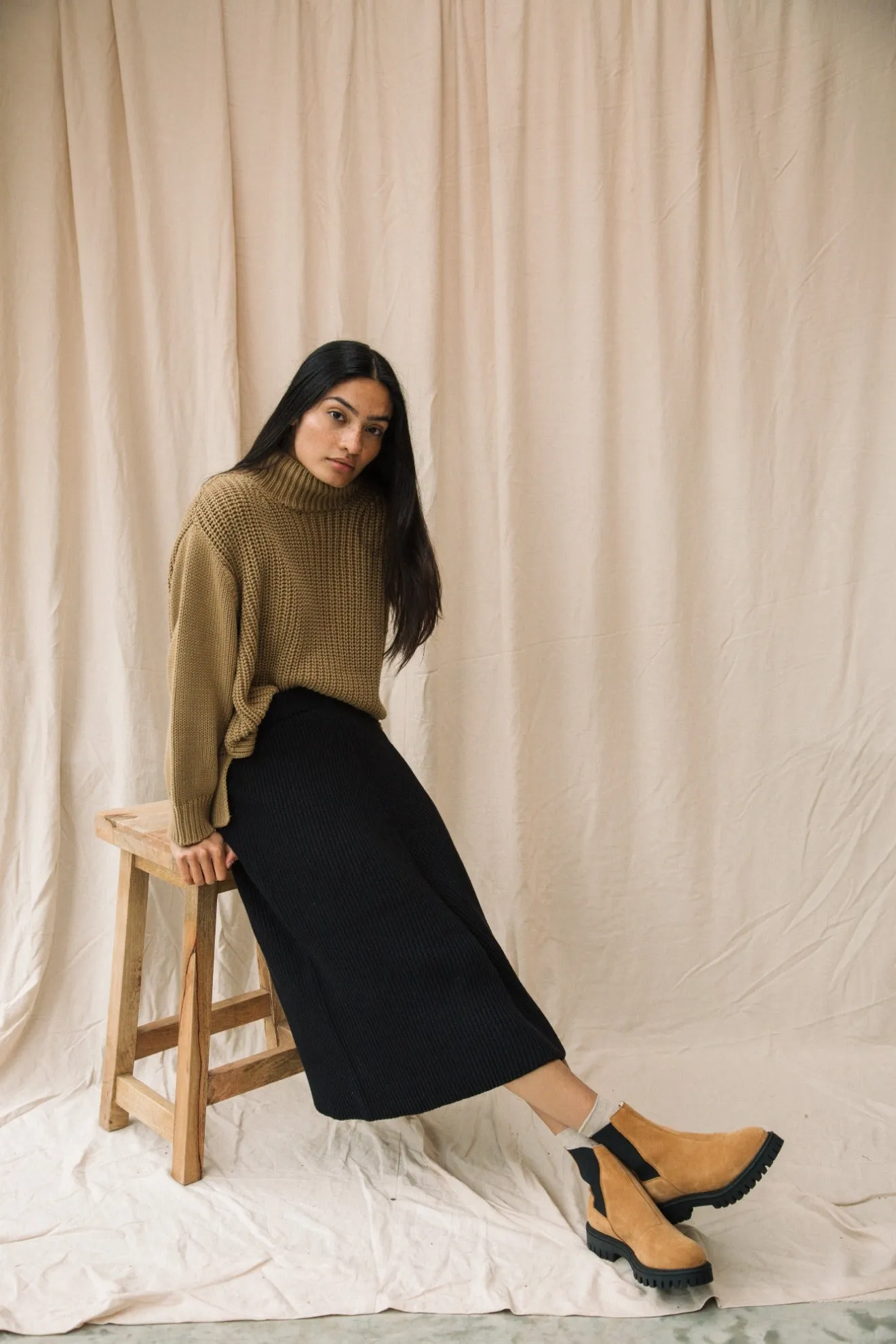 Mio Organic Cotton Knitted Skirt in Black sold by Beaumont Organic