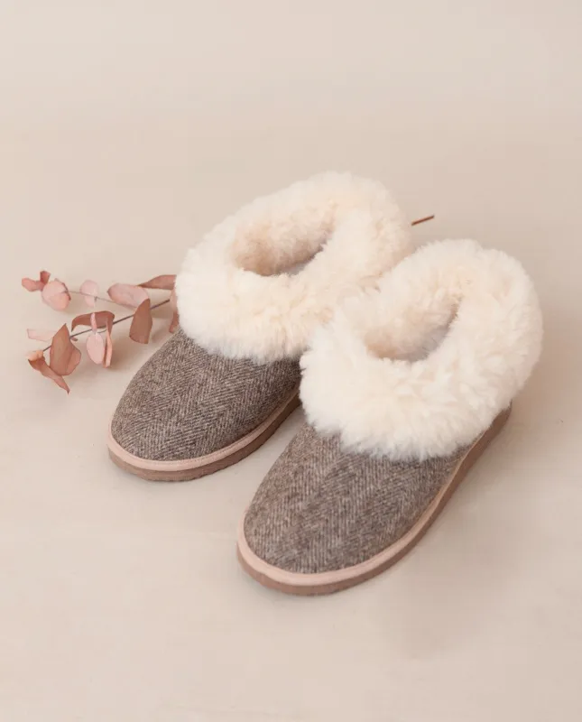 Pantufas Sheepskin Herringbone Slippers made by Beaumont Organic