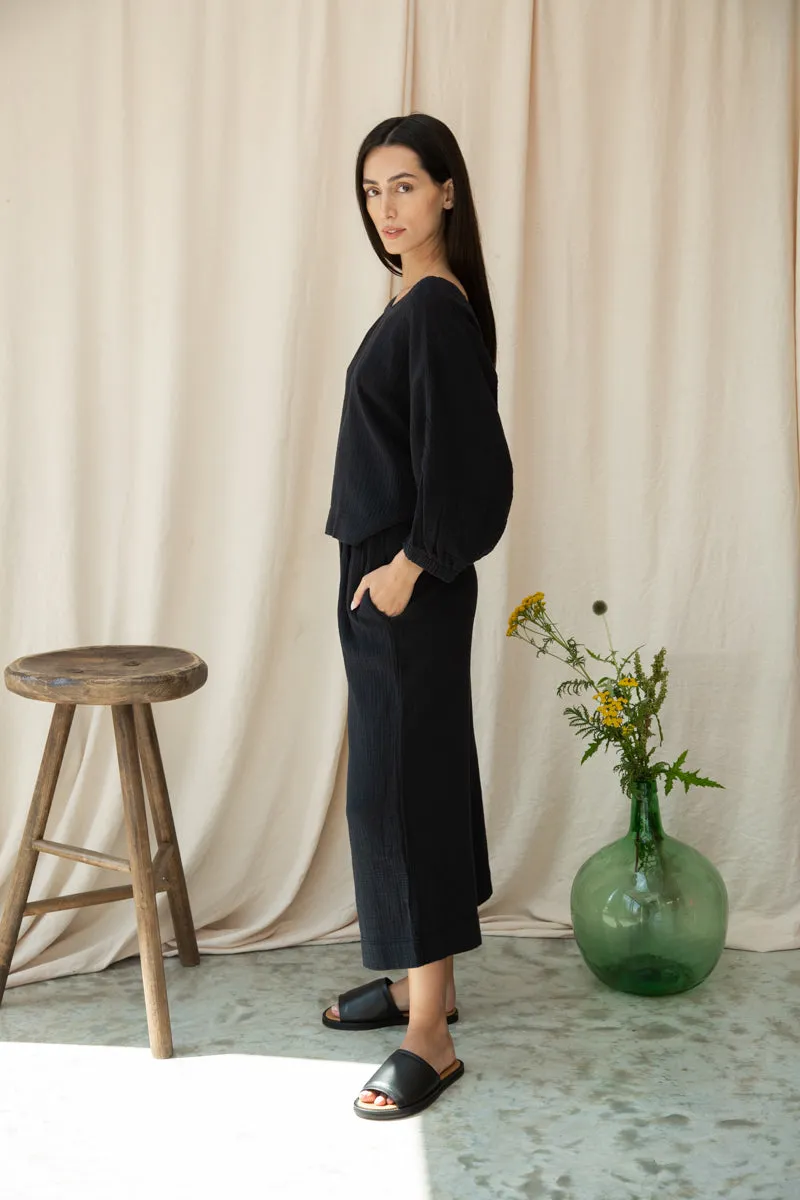 Ivy Organic Cotton Cheesecloth Top in Black sold by Beaumont Organic product image thumbnail 4