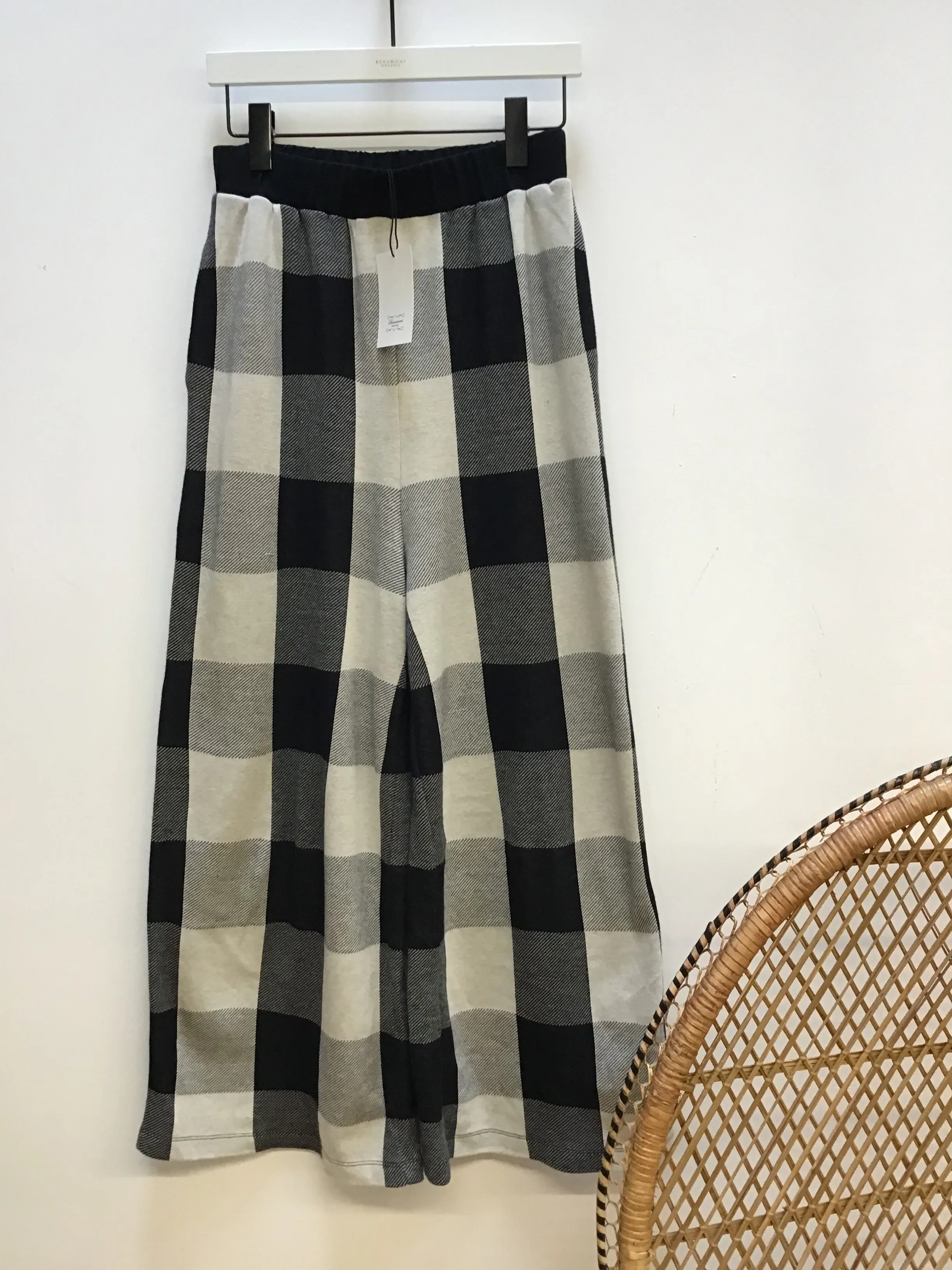 Thorne-Cay Organic Cotton Trousers in Black & Ecru Check S Preloved sold by Beaumont Organic