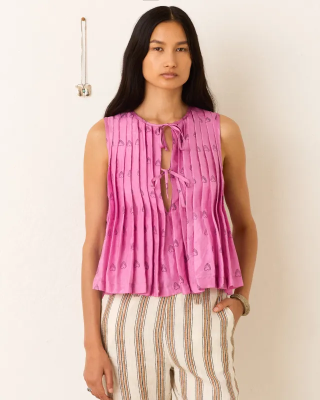 Rhoe Fuchsia Heart Top made by Alix of Bohemia