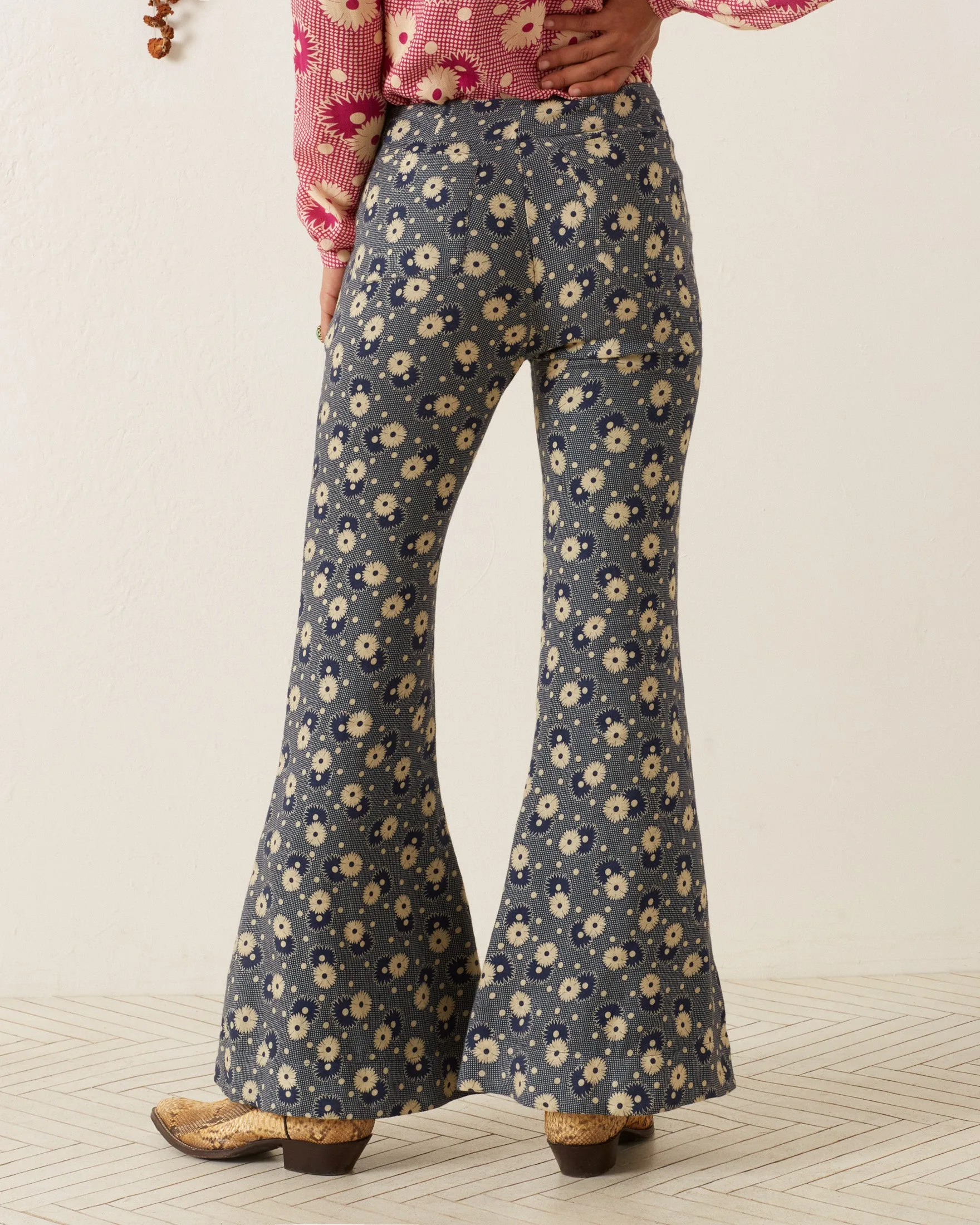 Farah Navy Daisy Pant sold by Alix of Bohemia product image thumbnail 4