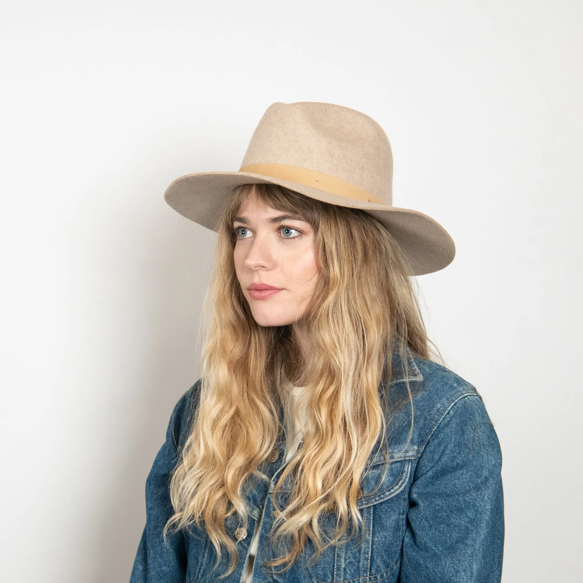 Lux in Tan Marle sold by Wyeth product image thumbnail 2