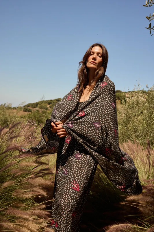 PAREO sold by Natalie Martin