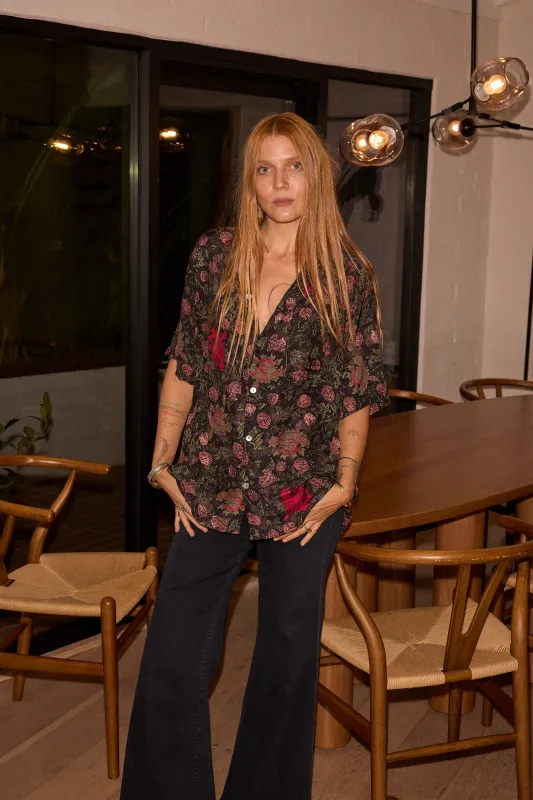 KEVIN SHIRT (UNISEX) made by Natalie Martin