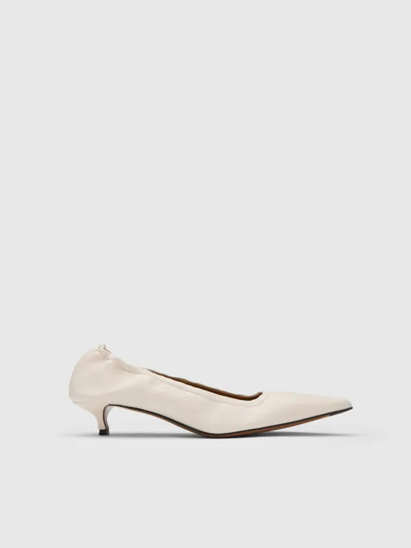Valfurva Linen Shiny Nappa Pumps made by ATP Atelier
