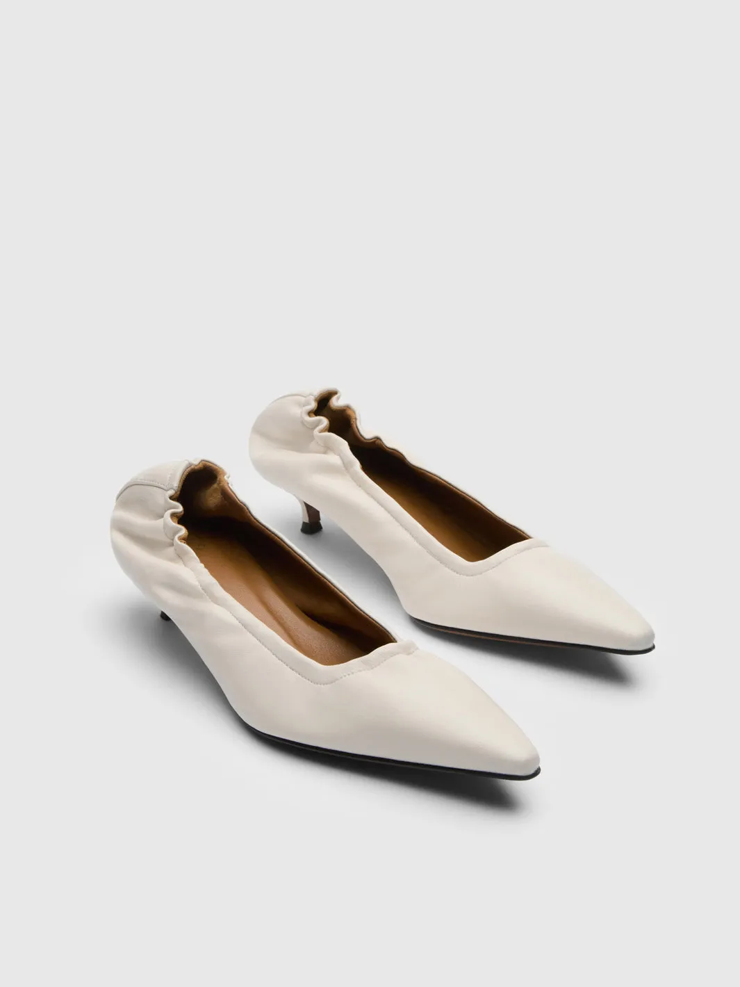 Valfurva Linen Shiny Nappa Pumps sold by ATP Atelier product image thumbnail 2