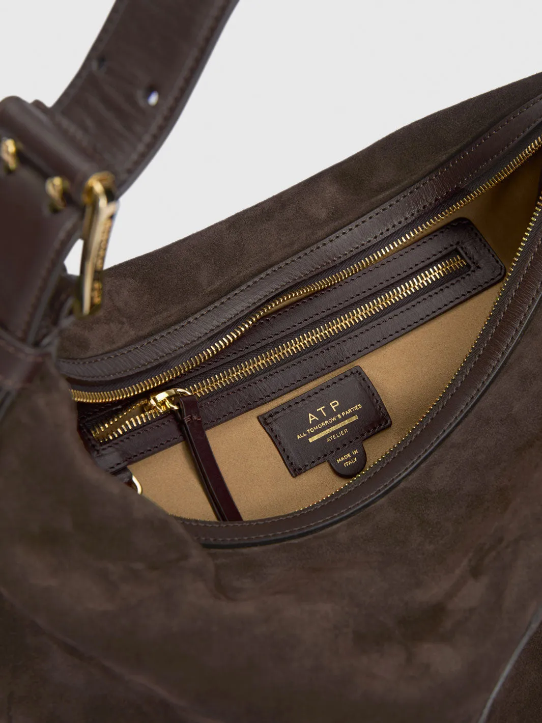 Bassano Walnut Suede/Leather Tote bag sold by ATP Atelier product image thumbnail 4