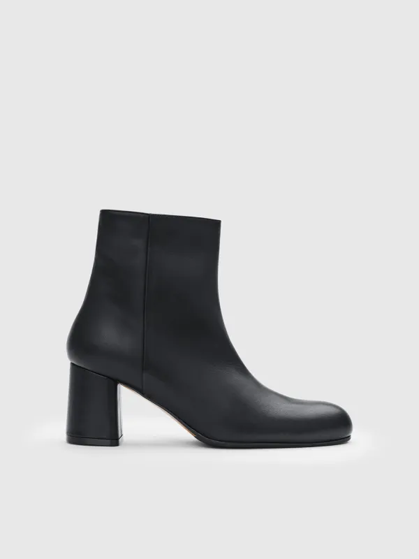 Miola Black Leather Ankle boots made by ATP Atelier