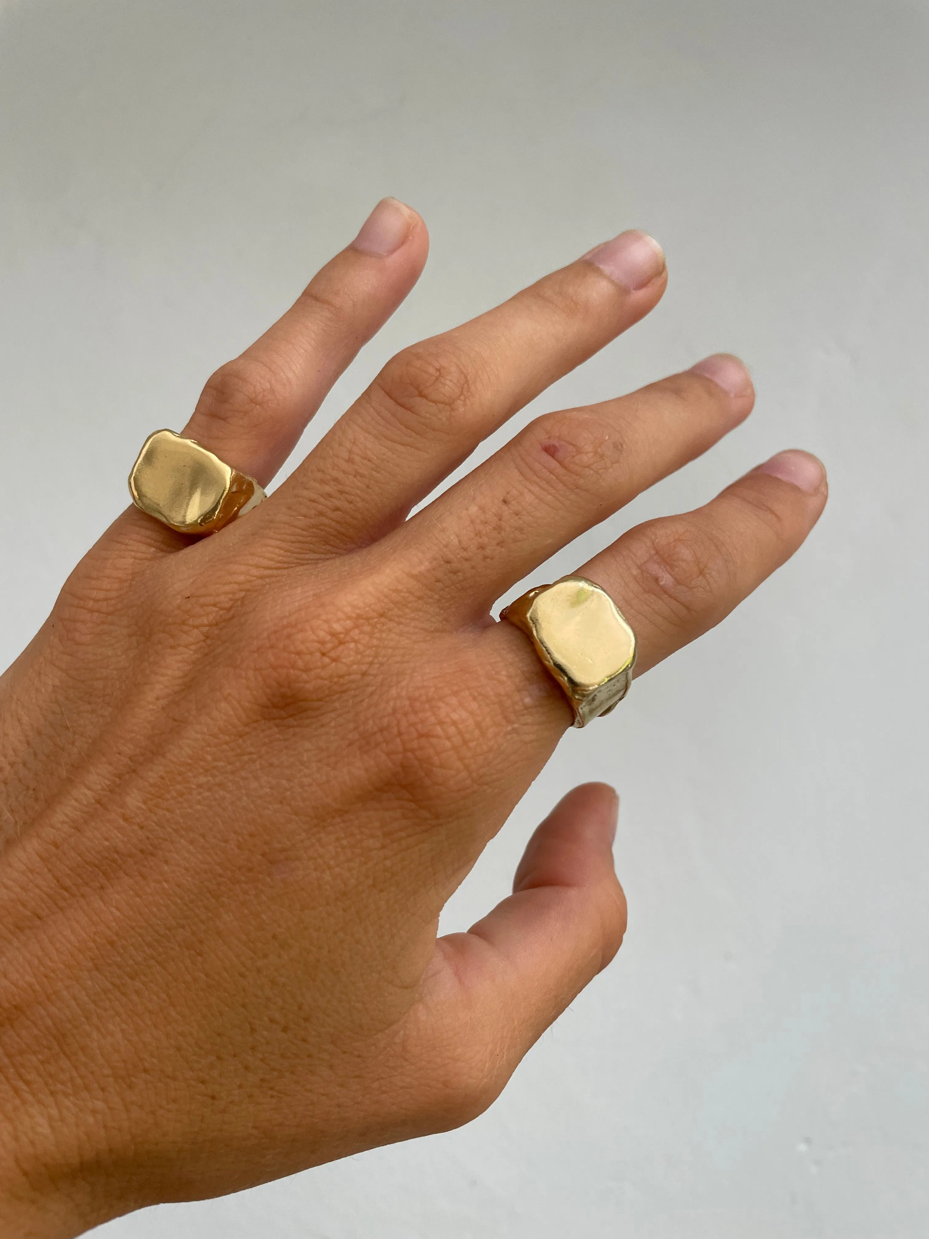 Valle sold by Simuero product image thumbnail 2
