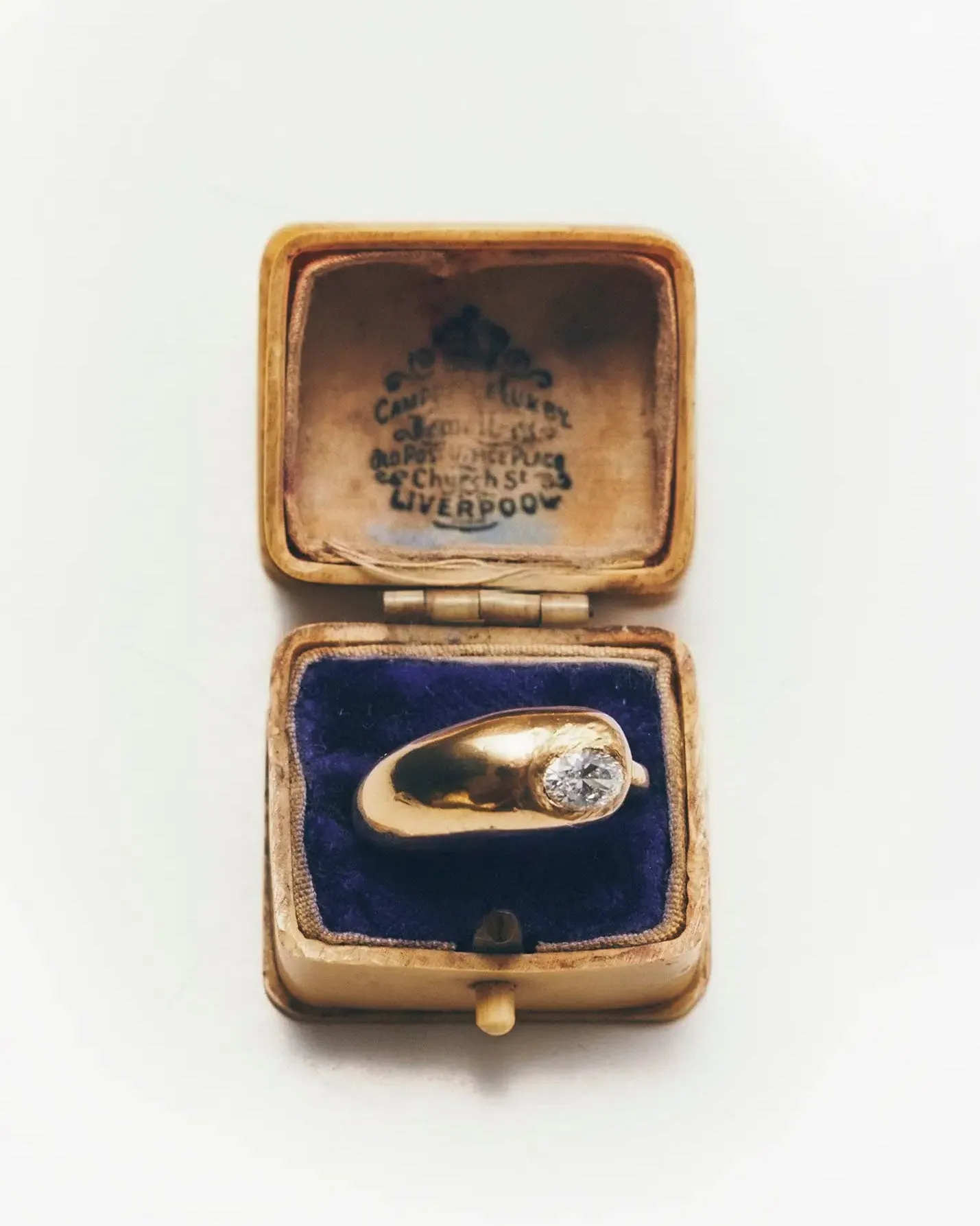 Gota Diamond ring sold by Simuero product image thumbnail 4