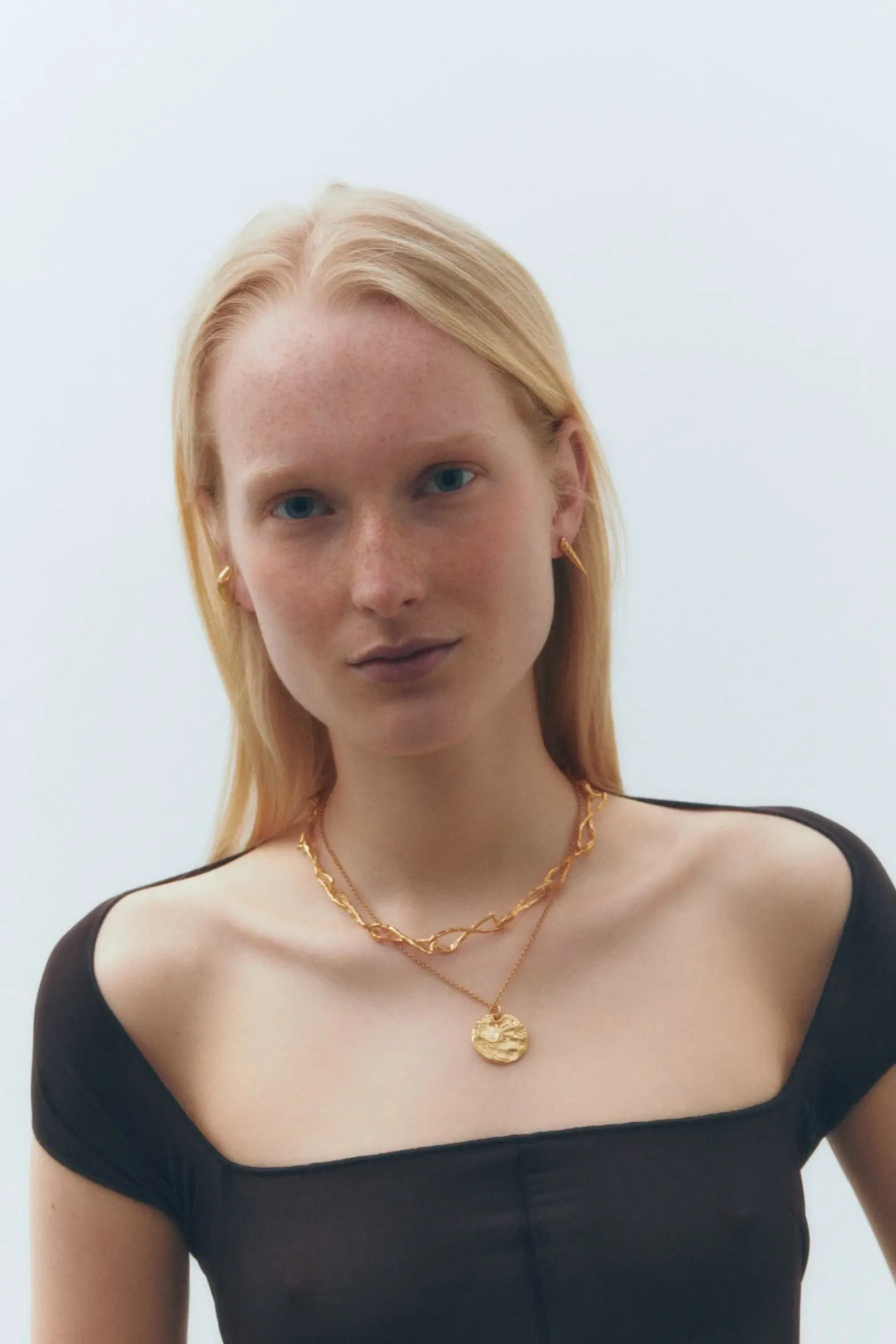 Sardina Choker sold by Simuero product image thumbnail 4