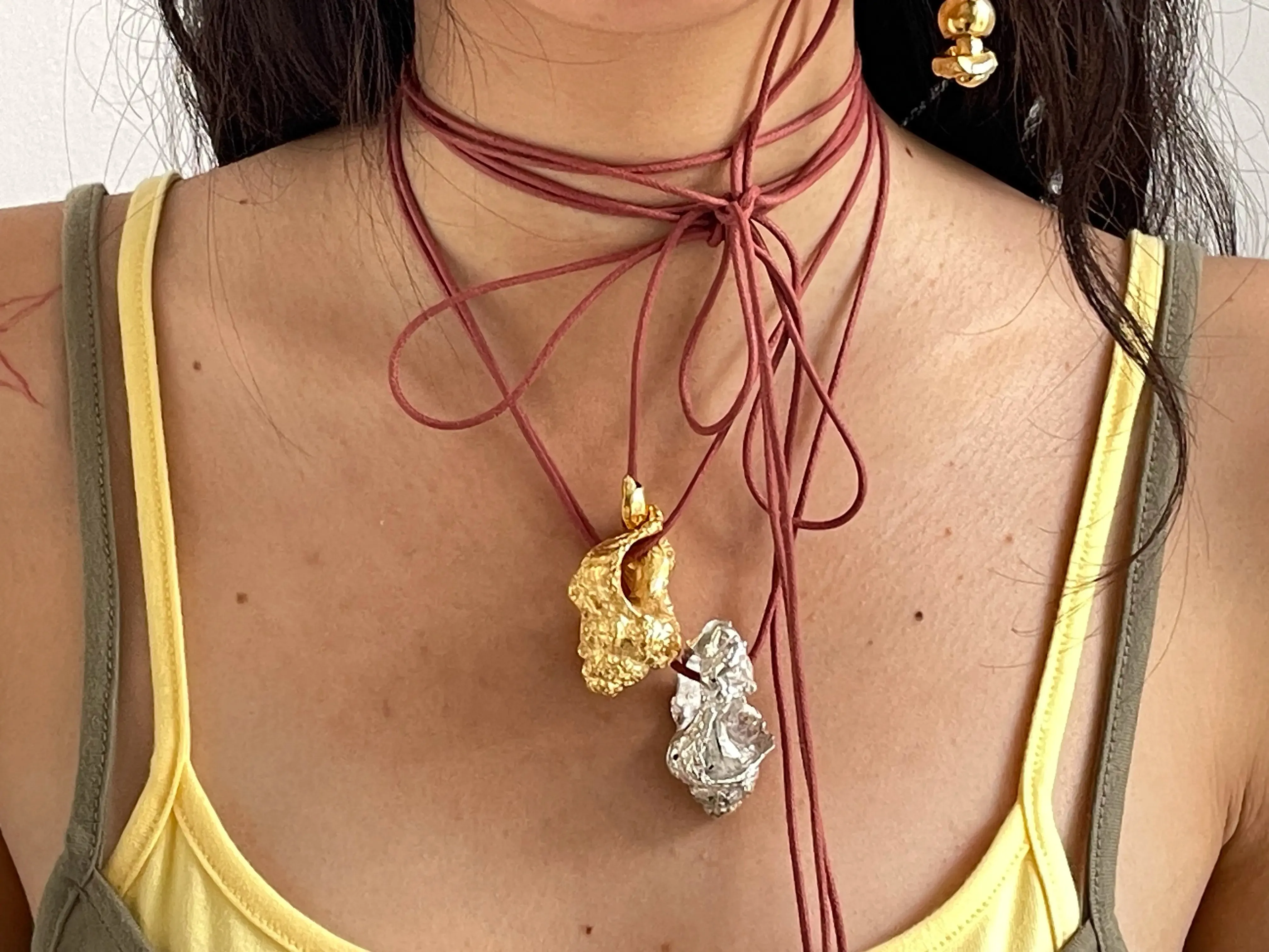 Marea Necklace sold by Simuero product image thumbnail 3