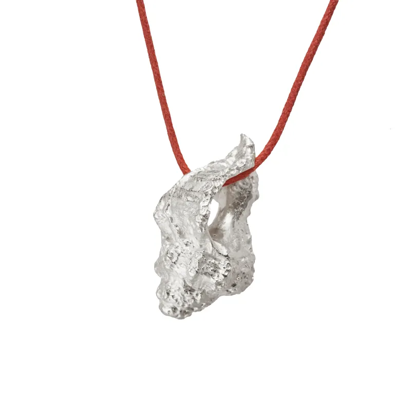 Marea Necklace made by Simuero