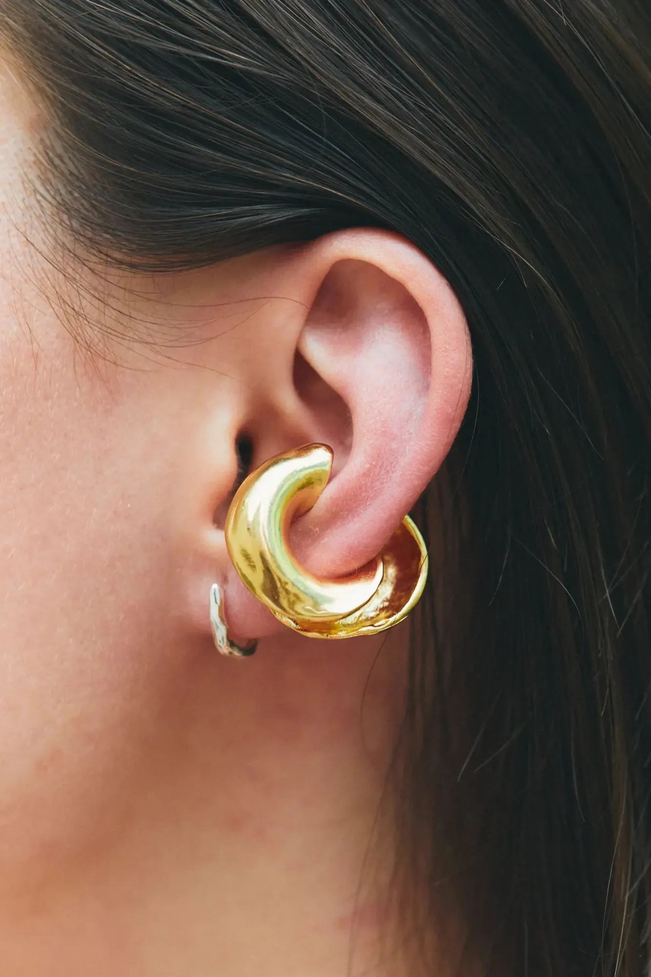 Gloria Ear Cuff sold by Simuero product image thumbnail 3