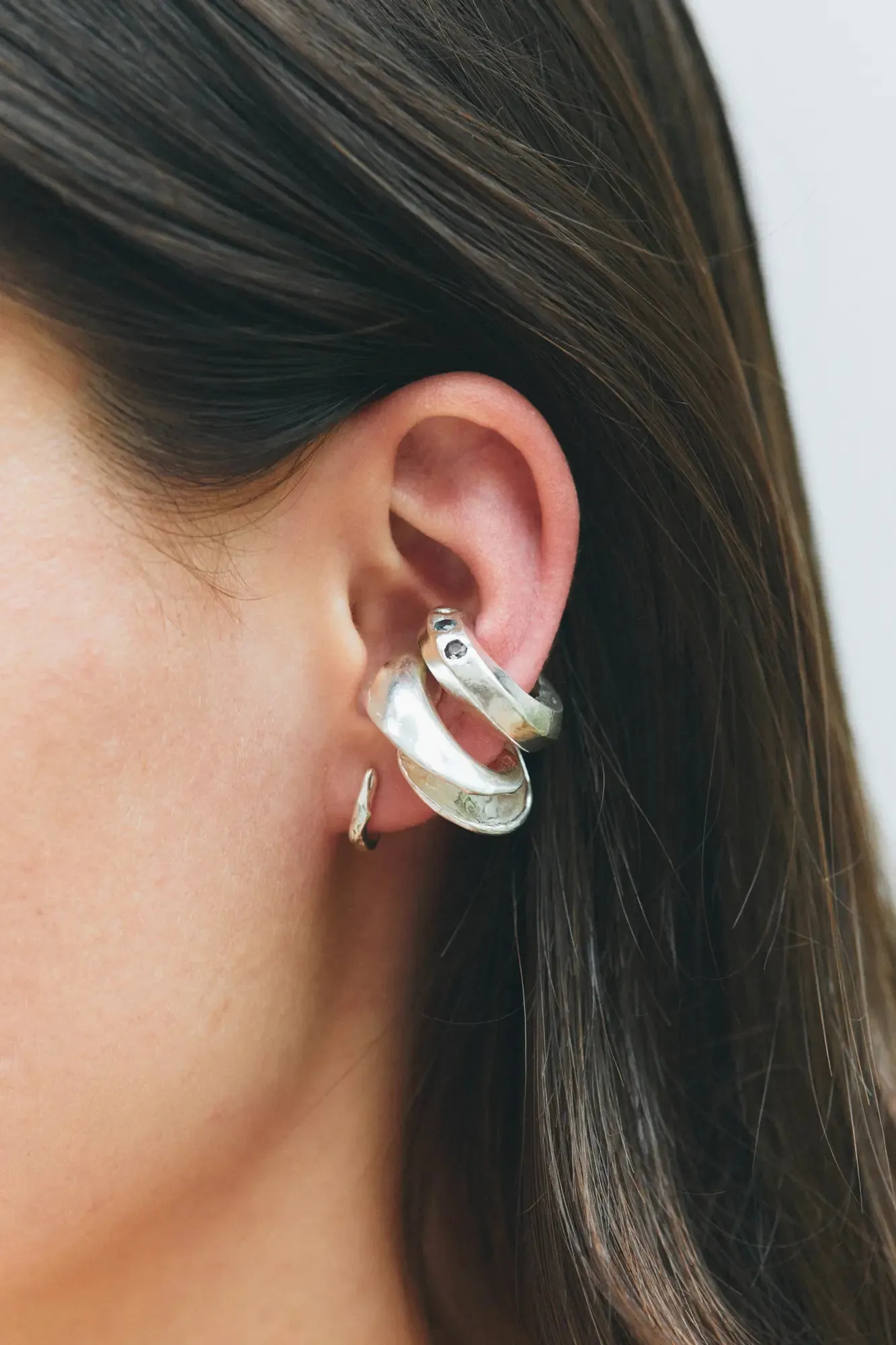 Gloria Ear Cuff sold by Simuero product image thumbnail 4