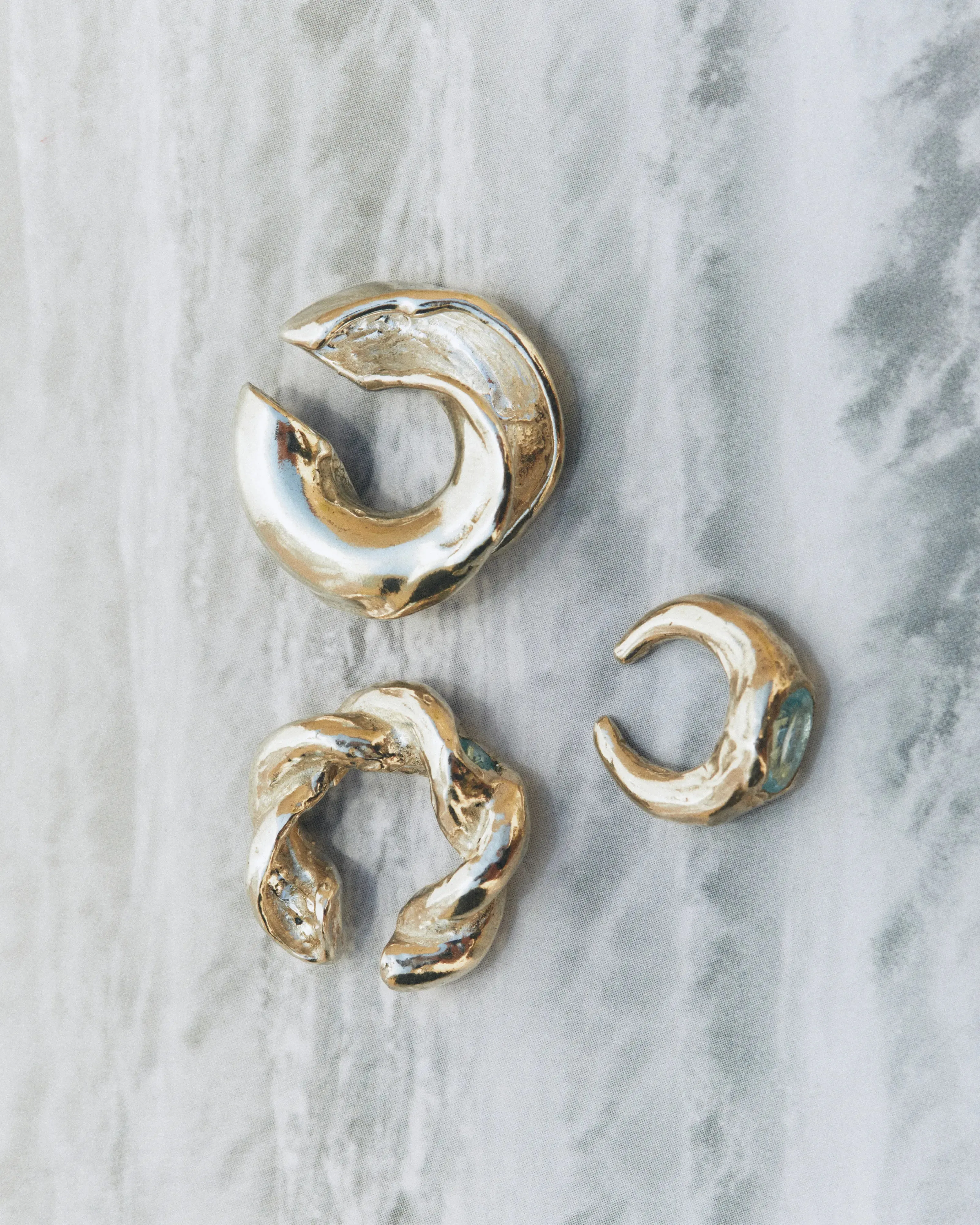 Gloria Ear Cuff sold by Simuero product image thumbnail 2