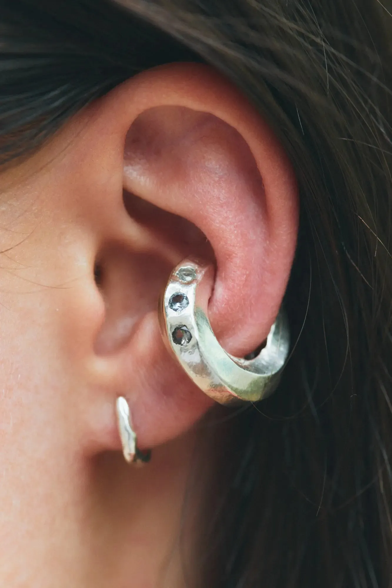 Sol y Sombra Ear Cuff sold by Simuero product image thumbnail 3